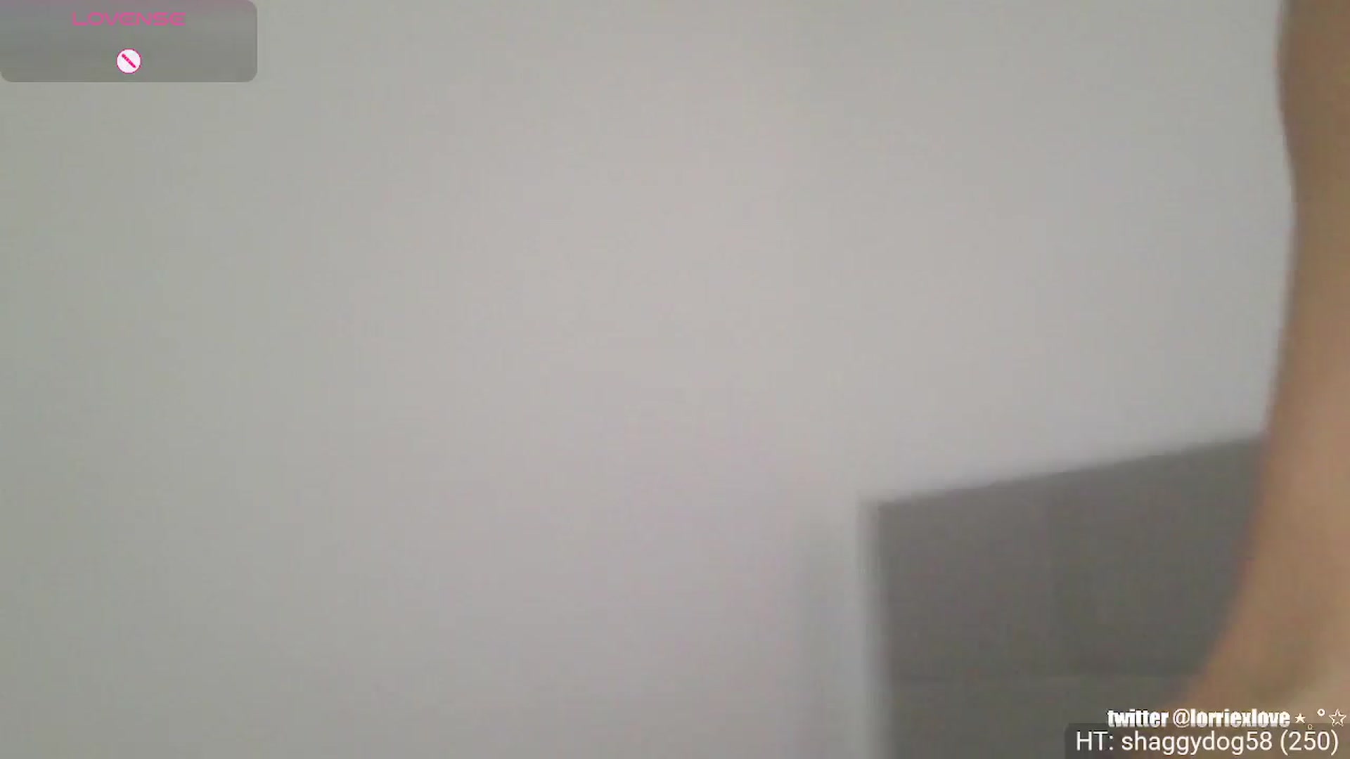 Gallery image thumbnail from Venus_X's myfreecams stream on, 08/19/2025, 17:17 image 10 of 20
