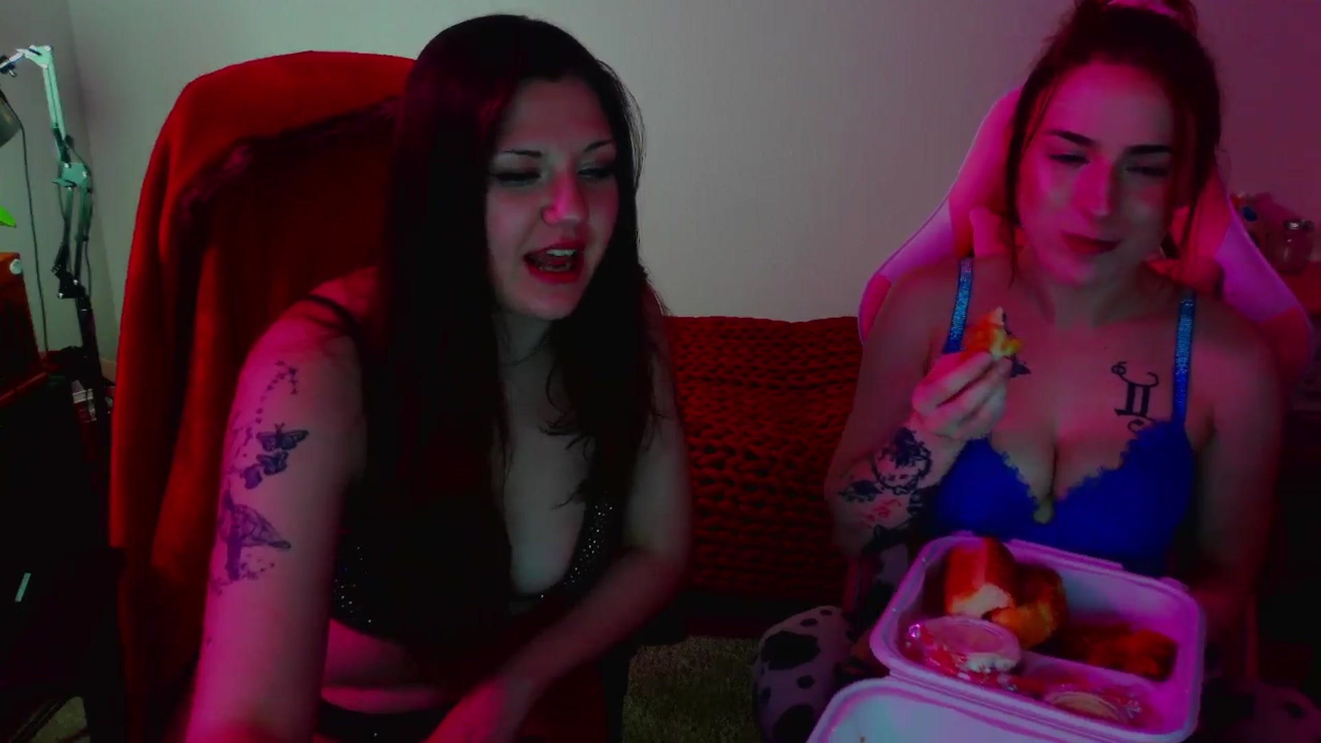 Gallery image thumbnail from Venusrosexo's myfreecams stream on, 12/12/2025, 09:11 image 17 of 20