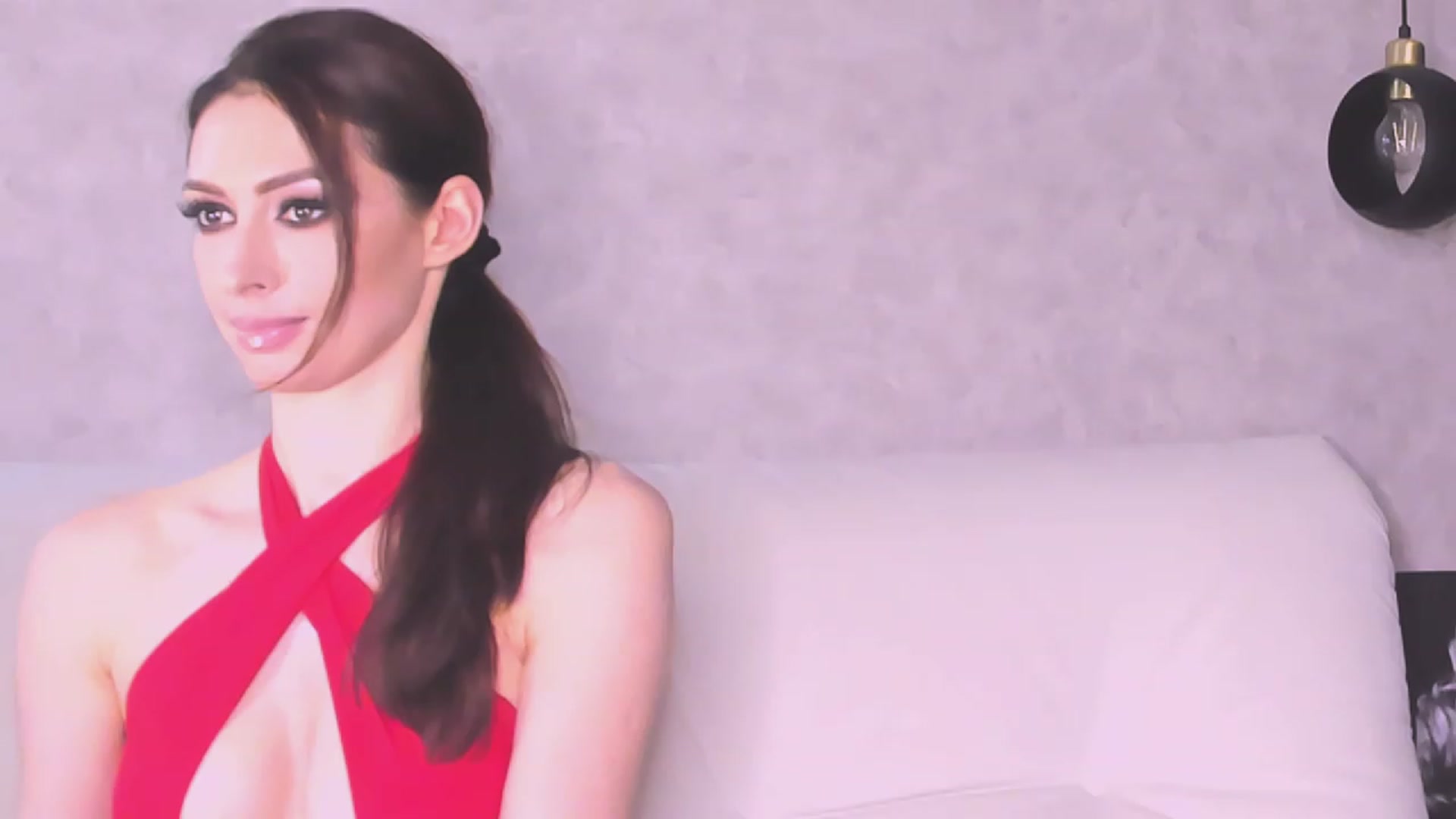 Gallery image thumbnail from VeraAloe's myfreecams stream on, 05/18/2023, 22:36 image 12 of 20