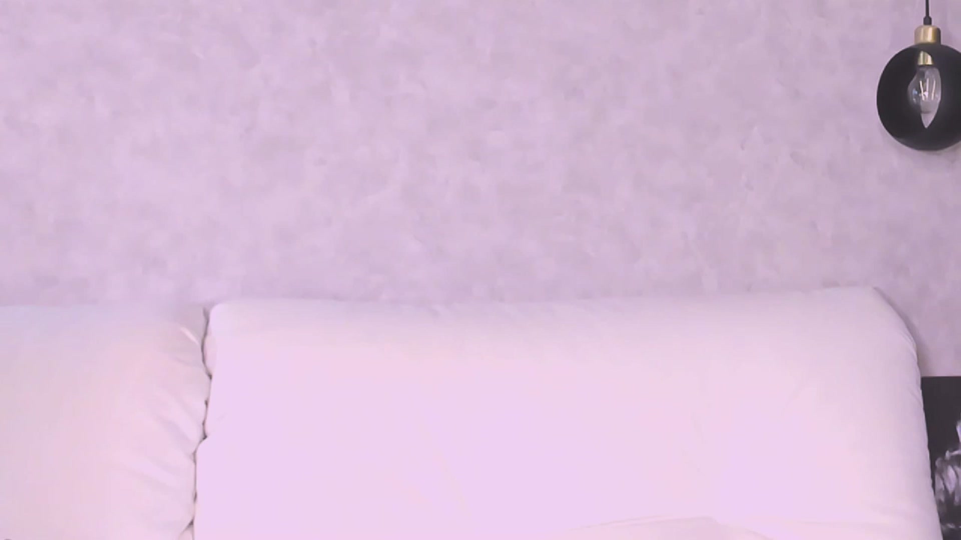 Gallery image thumbnail from VeraAloe's myfreecams stream on, 05/18/2023, 22:36 image 3 of 20