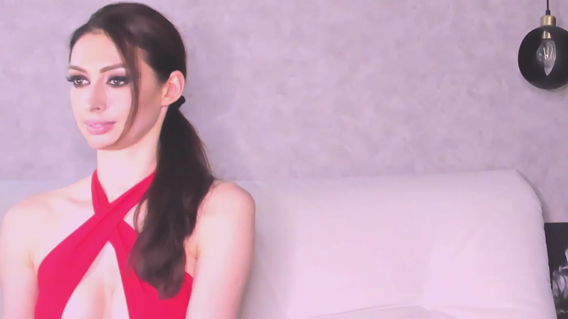 Gallery image thumbnail from VeraAloe's myfreecams stream on, 05/18/2023, 22:36 image 15 of 20