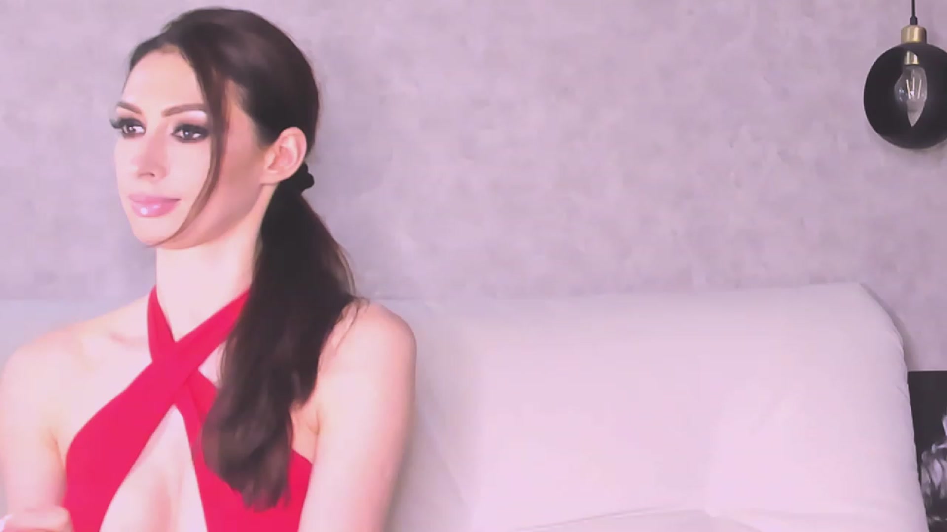 Gallery image thumbnail from VeraAloe's myfreecams stream on, 05/18/2023, 22:36 image 11 of 20