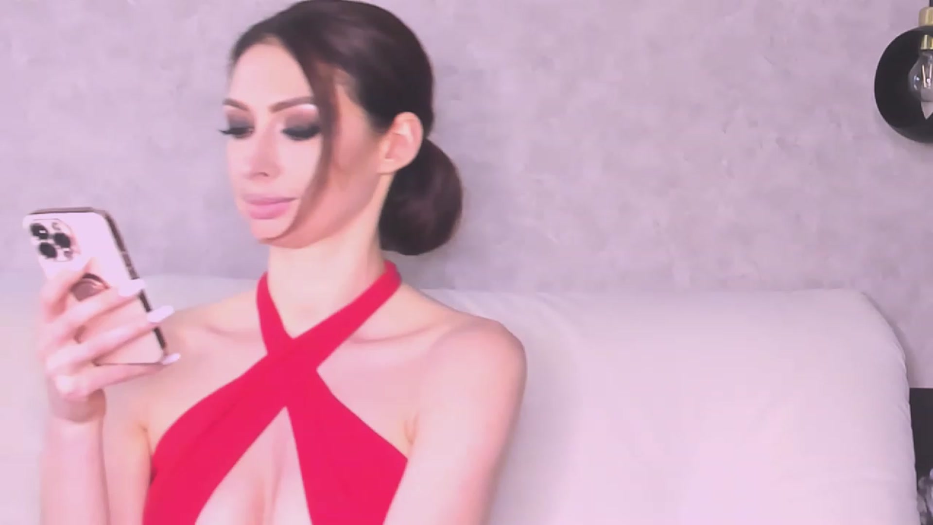 Gallery image thumbnail from VeraAloe's myfreecams stream on, 05/19/2023, 24:00 image 20 of 20
