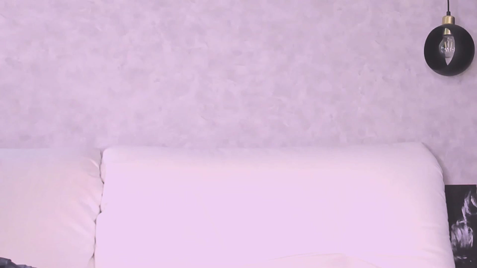 Gallery image thumbnail from VeraAloe's myfreecams stream on, 05/20/2023, 22:30 image 14 of 20