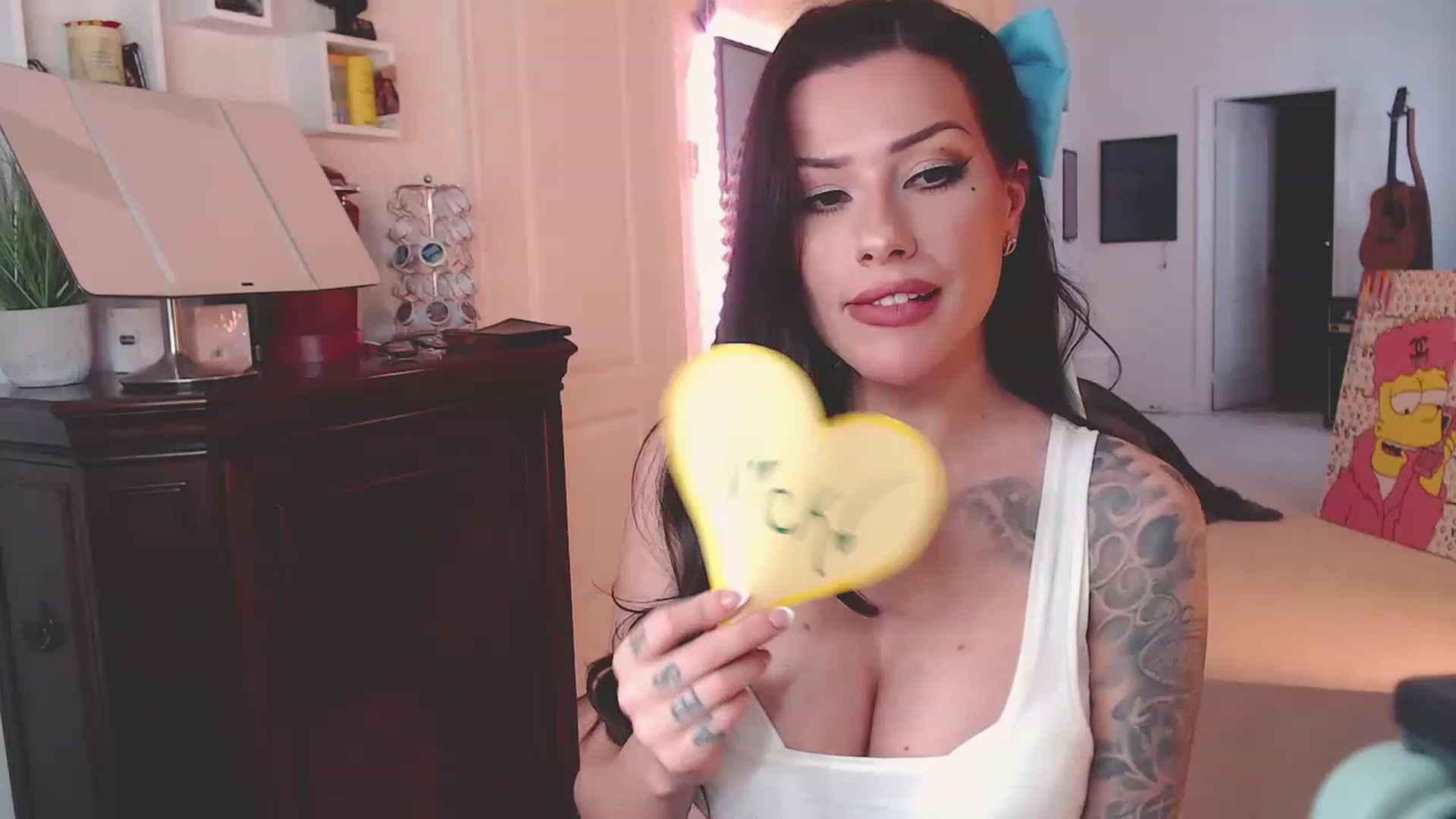 Gallery image thumbnail from VeraBambi's myfreecams stream on, 04/03/2023, 05:29 image 11 of 20