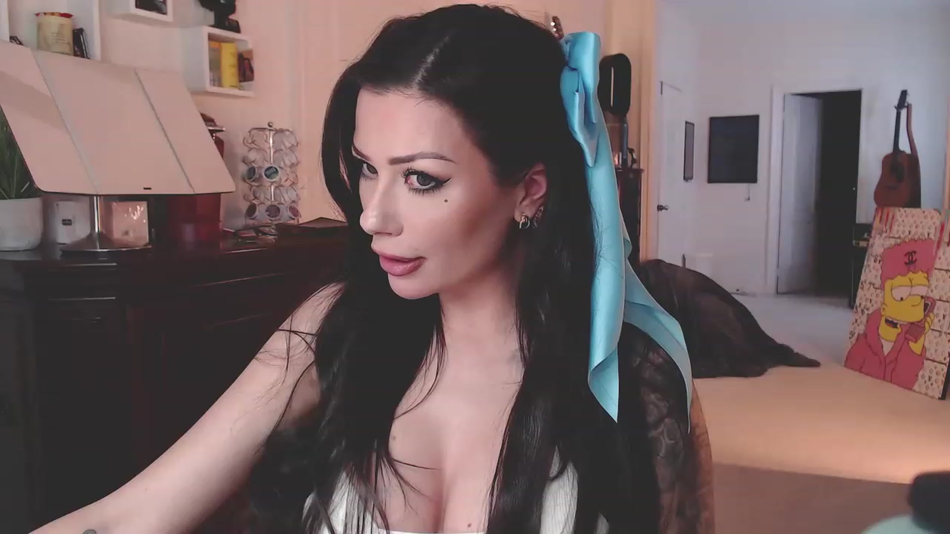 Gallery image thumbnail from VeraBambi's myfreecams stream on, 04/03/2023, 07:18 image 10 of 20