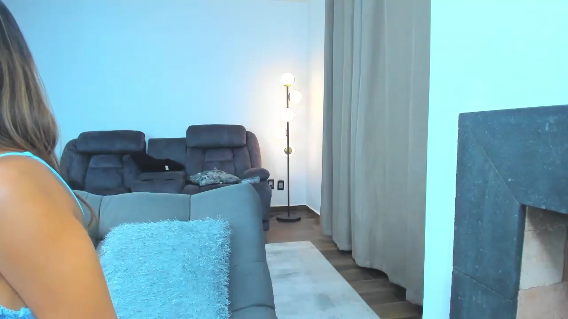 Gallery image thumbnail from Veracarusso's myfreecams stream on, 07/11/2023, 07:22 image 19 of 20