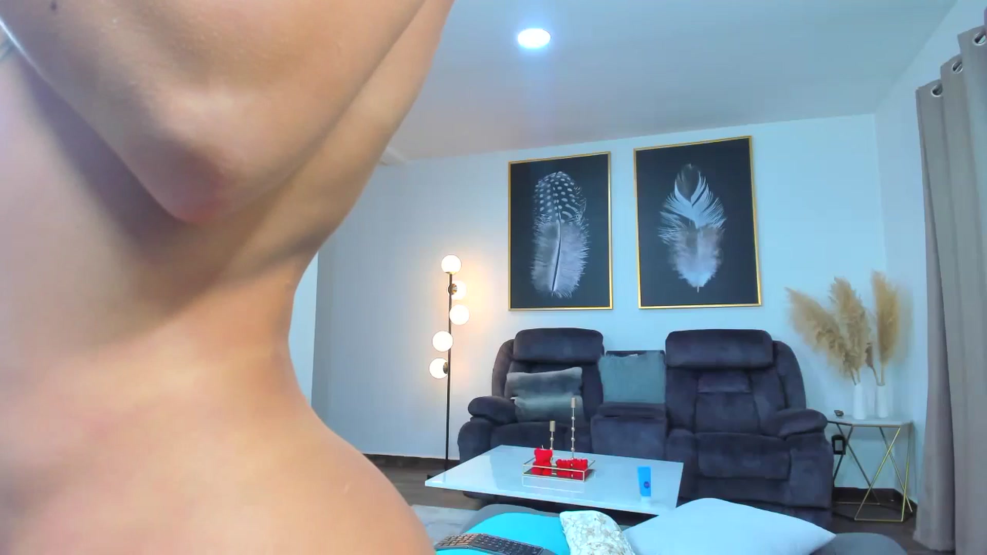 Gallery image thumbnail from Veracarusso's myfreecams stream on, 02/29/2024, 04:29 image 19 of 20
