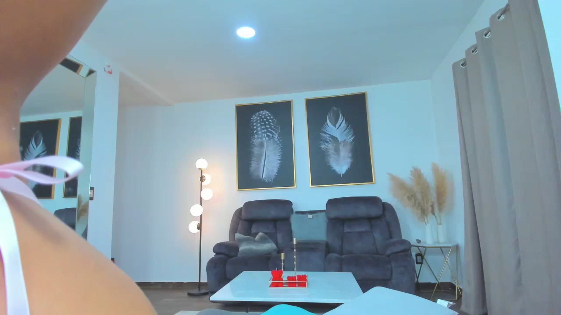 Gallery image thumbnail from Veracarusso's myfreecams stream on, 03/11/2024, 02:49 image 11 of 20