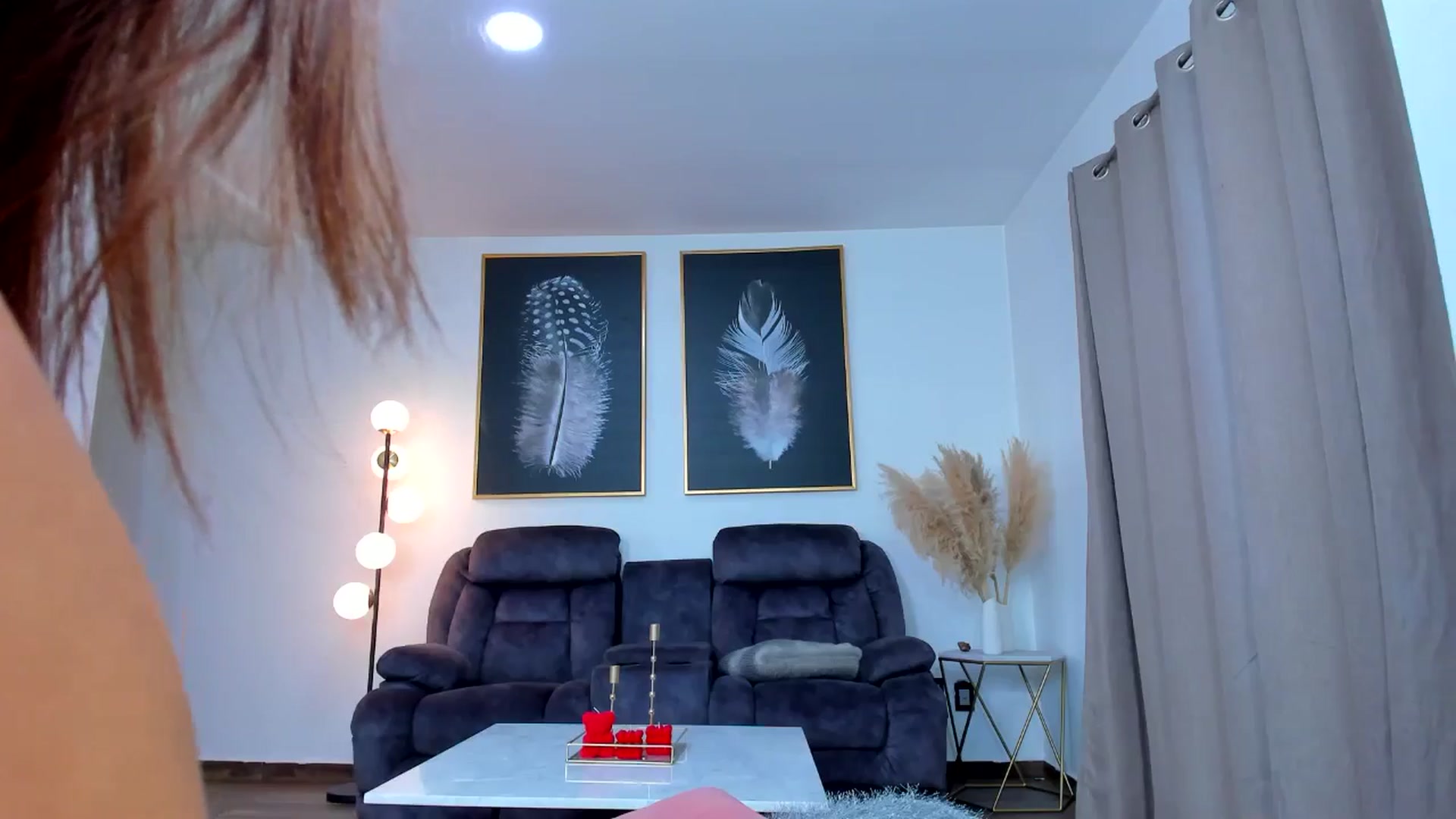 Gallery image thumbnail from Veracarusso's myfreecams stream on, 05/20/2024, 05:08 image 15 of 20