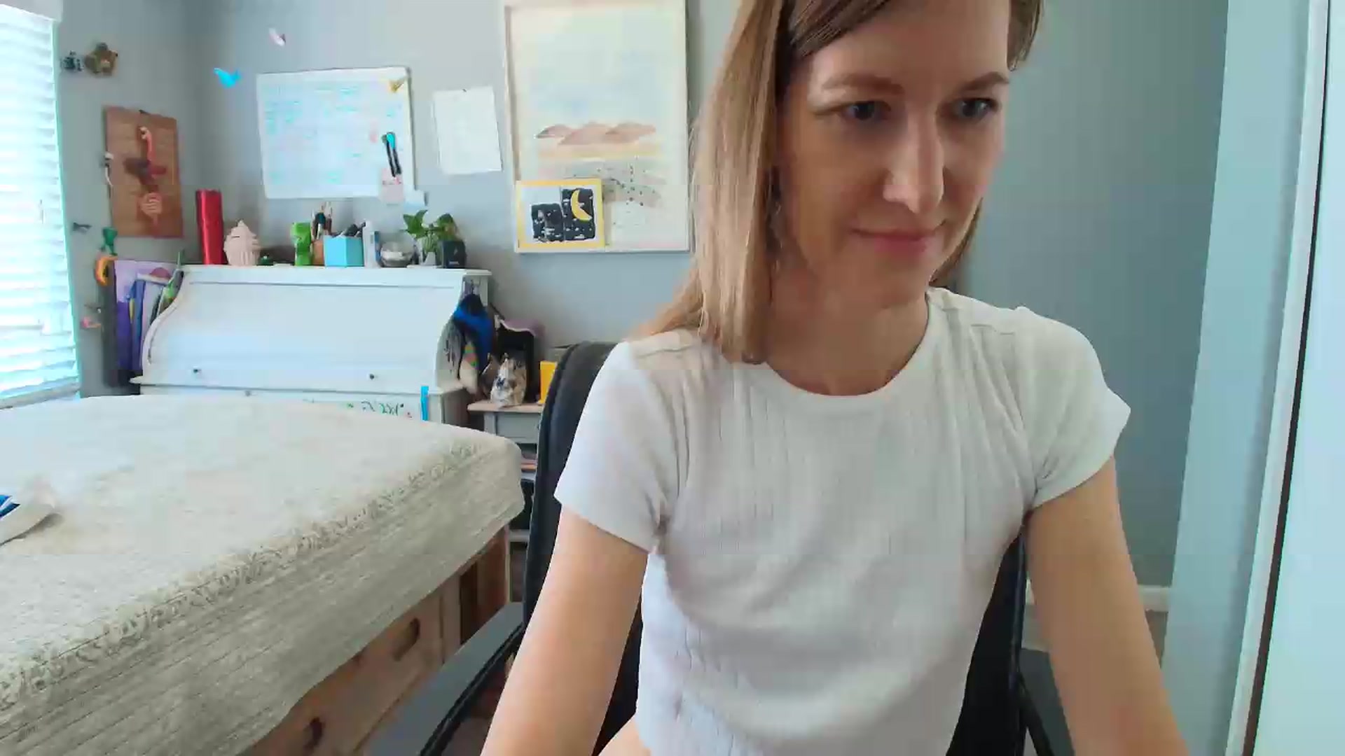 Gallery image thumbnail from Verafit's myfreecams stream on, 06/04/2026, 18:17 image 15 of 20