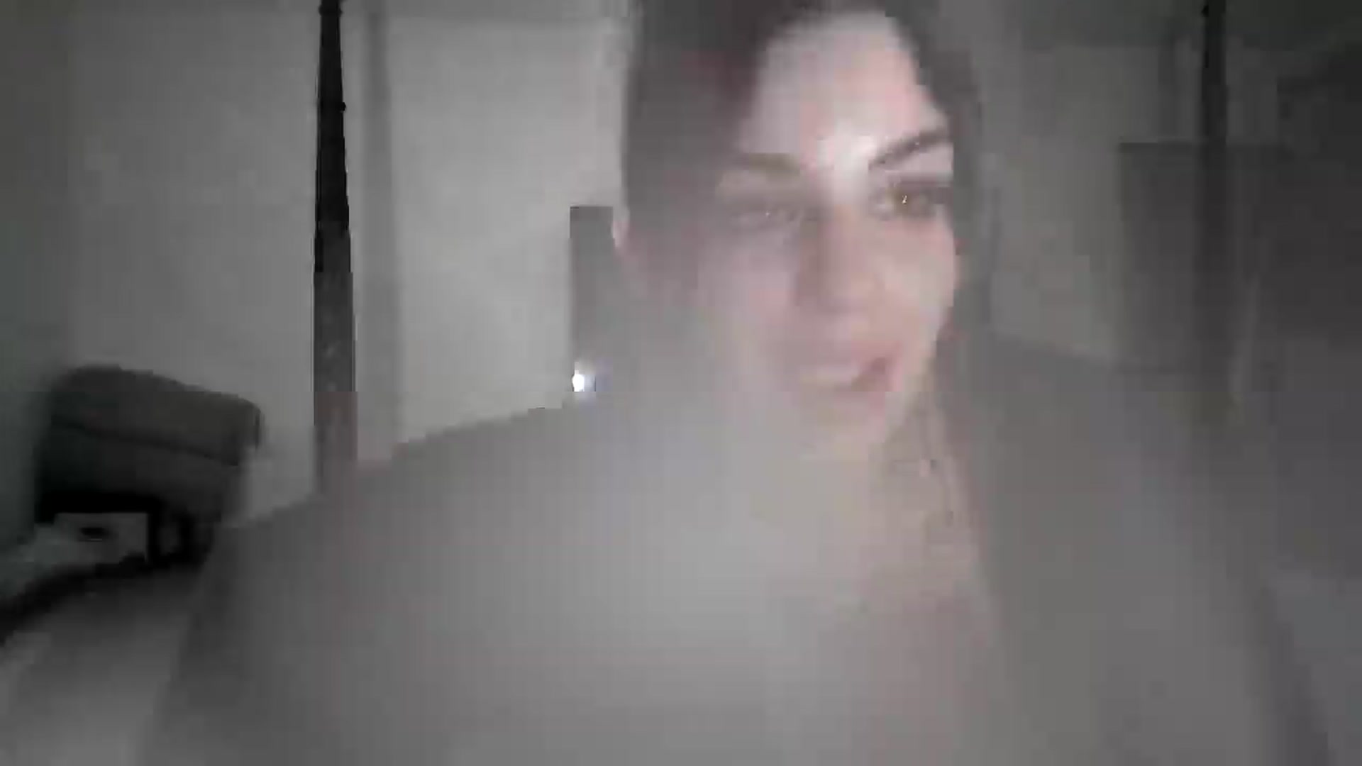 Gallery image thumbnail from Veravex's myfreecams stream on, 05/19/2025, 05:12 image 19 of 20