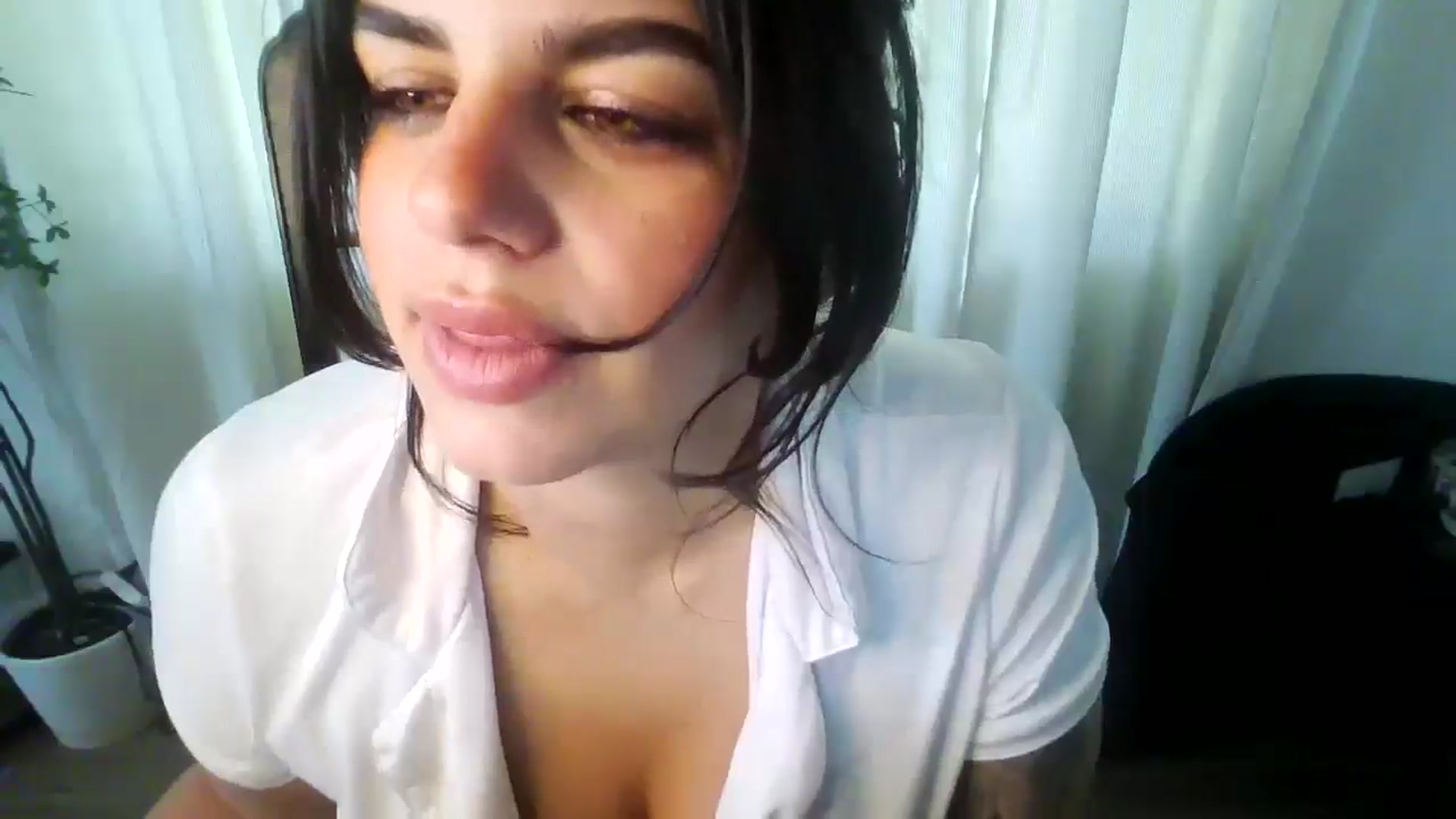 Gallery image thumbnail from Veravex's myfreecams stream on, 06/09/2025, 17:33 image 18 of 20