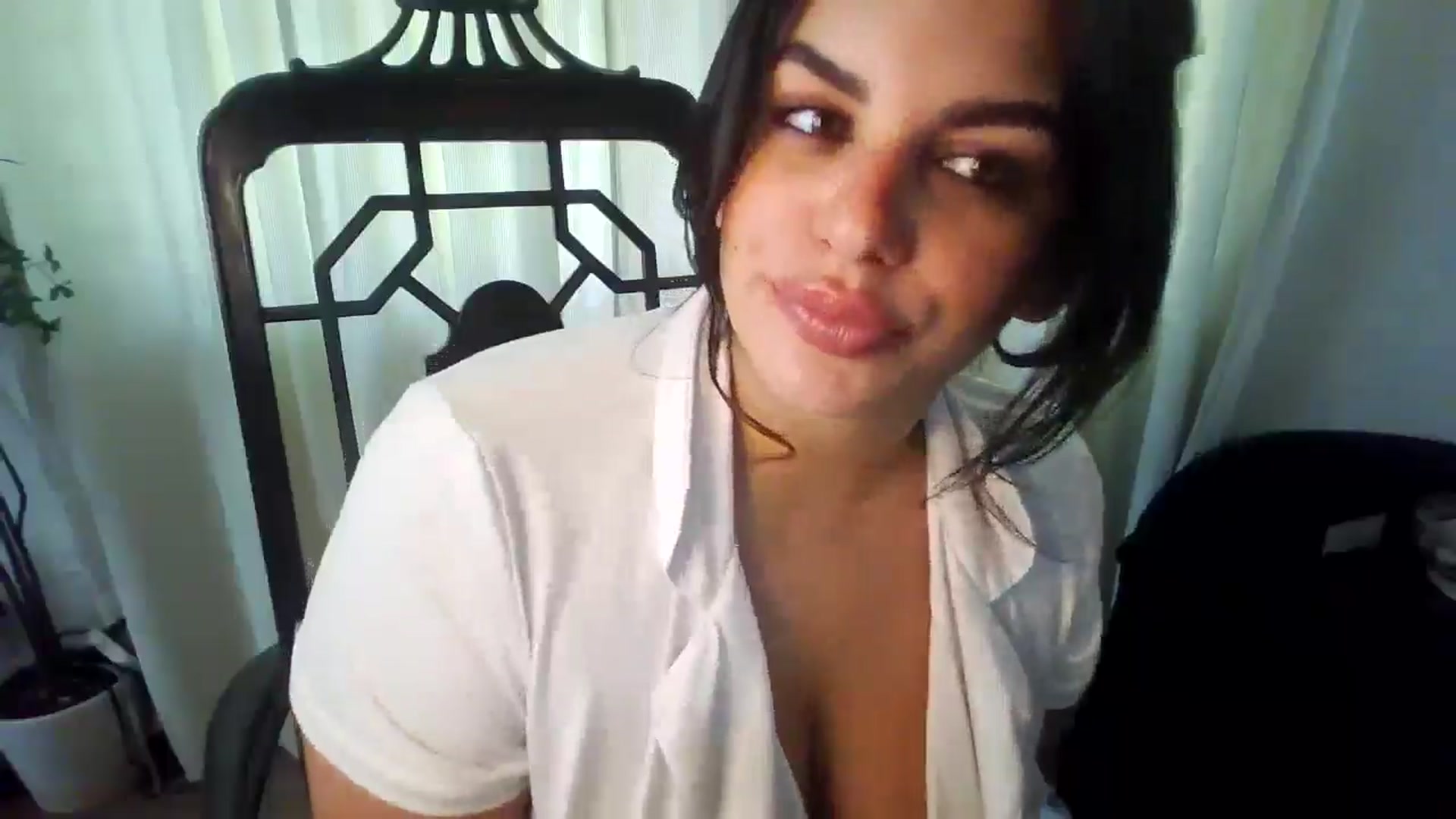 Gallery image thumbnail from Veravex's myfreecams stream on, 06/09/2025, 18:13 image 3 of 20