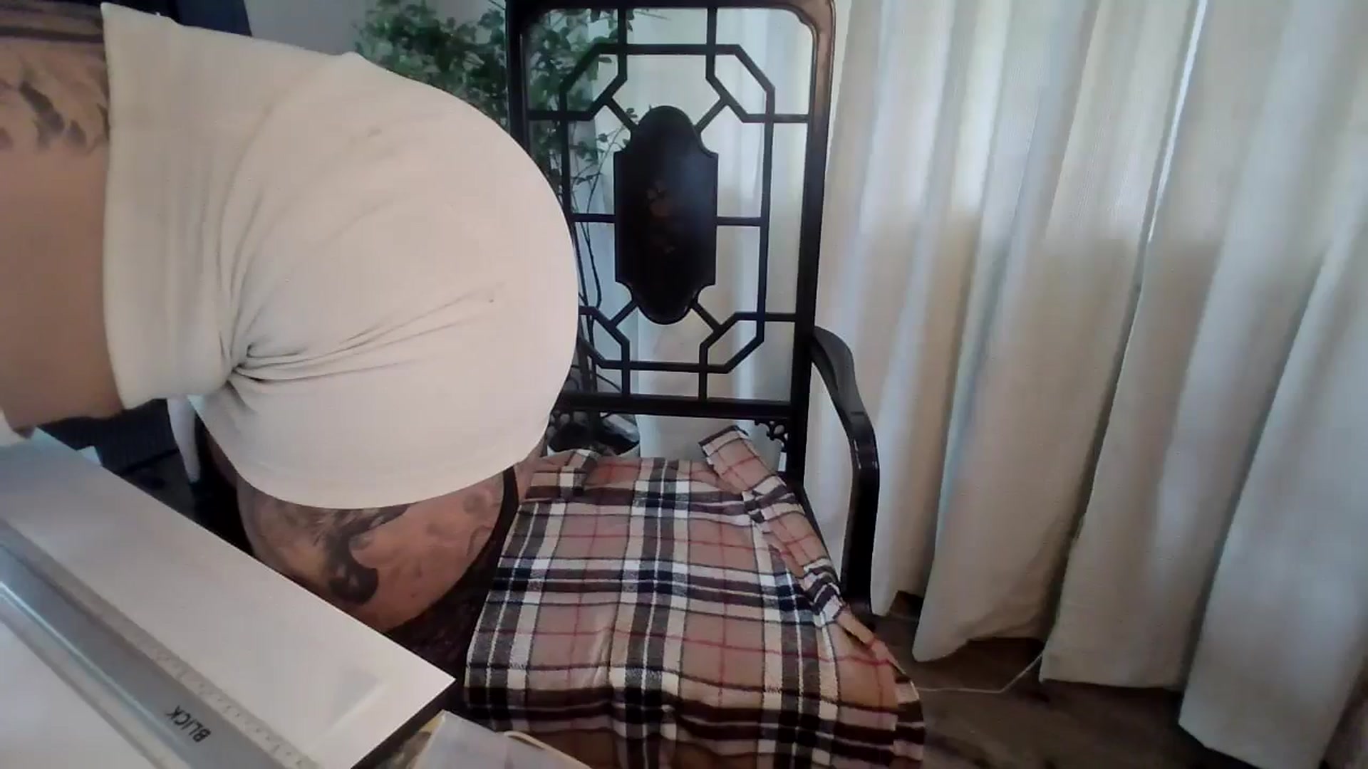 Gallery image thumbnail from Veravex's myfreecams stream on, 06/10/2025, 14:13 image 20 of 20