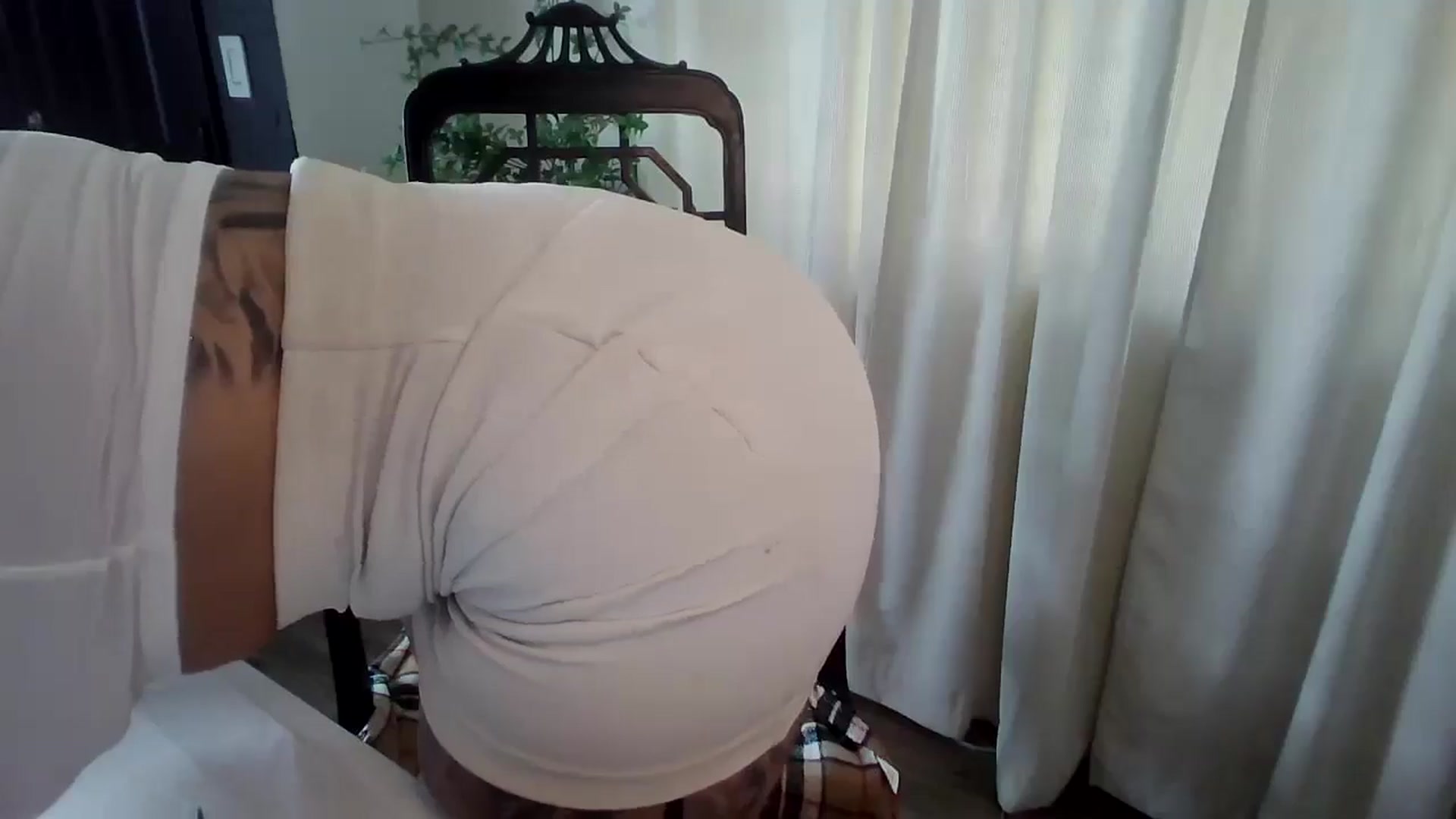Gallery image thumbnail from Veravex's myfreecams stream on, 06/10/2025, 15:36 image 11 of 20