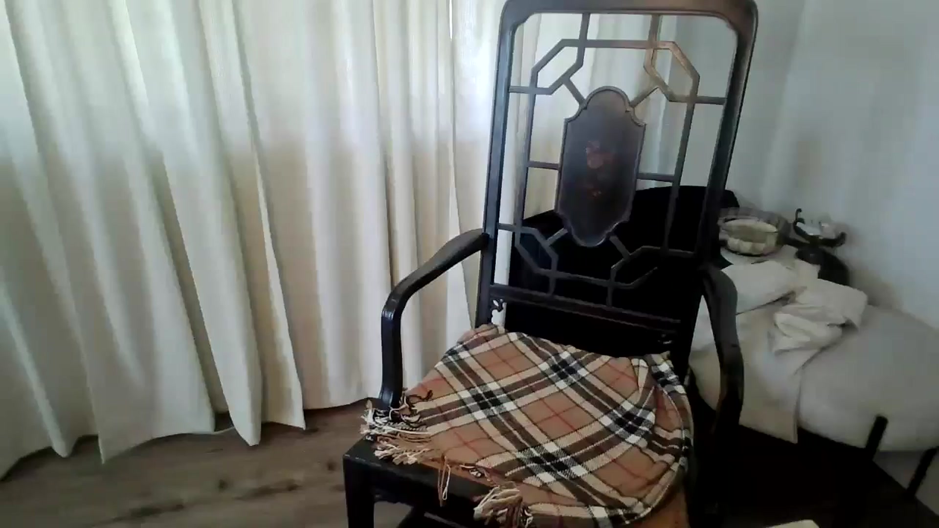 Gallery image thumbnail from Veravex's myfreecams stream on, 06/11/2025, 19:30 image 16 of 20
