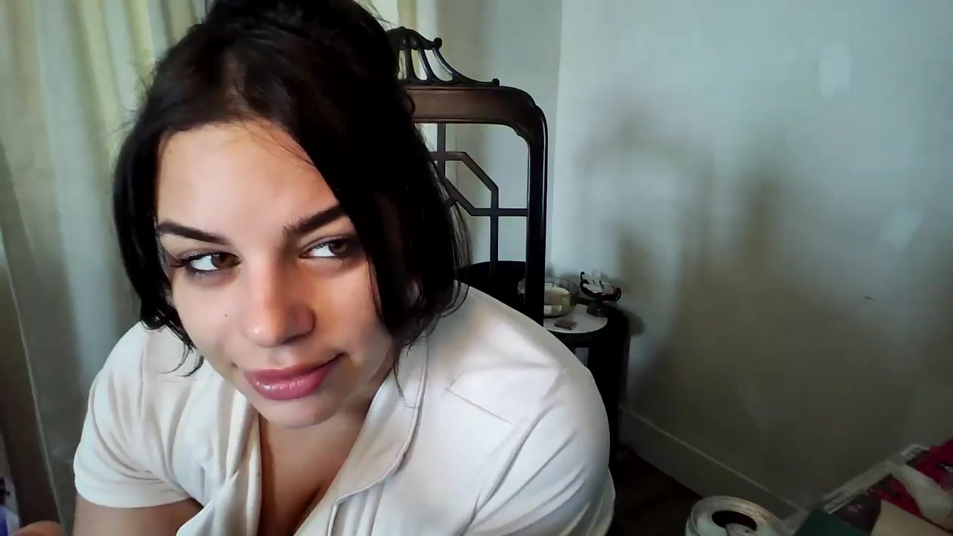 Gallery image thumbnail from Veravex's myfreecams stream on, 06/13/2025, 16:15 image 14 of 20