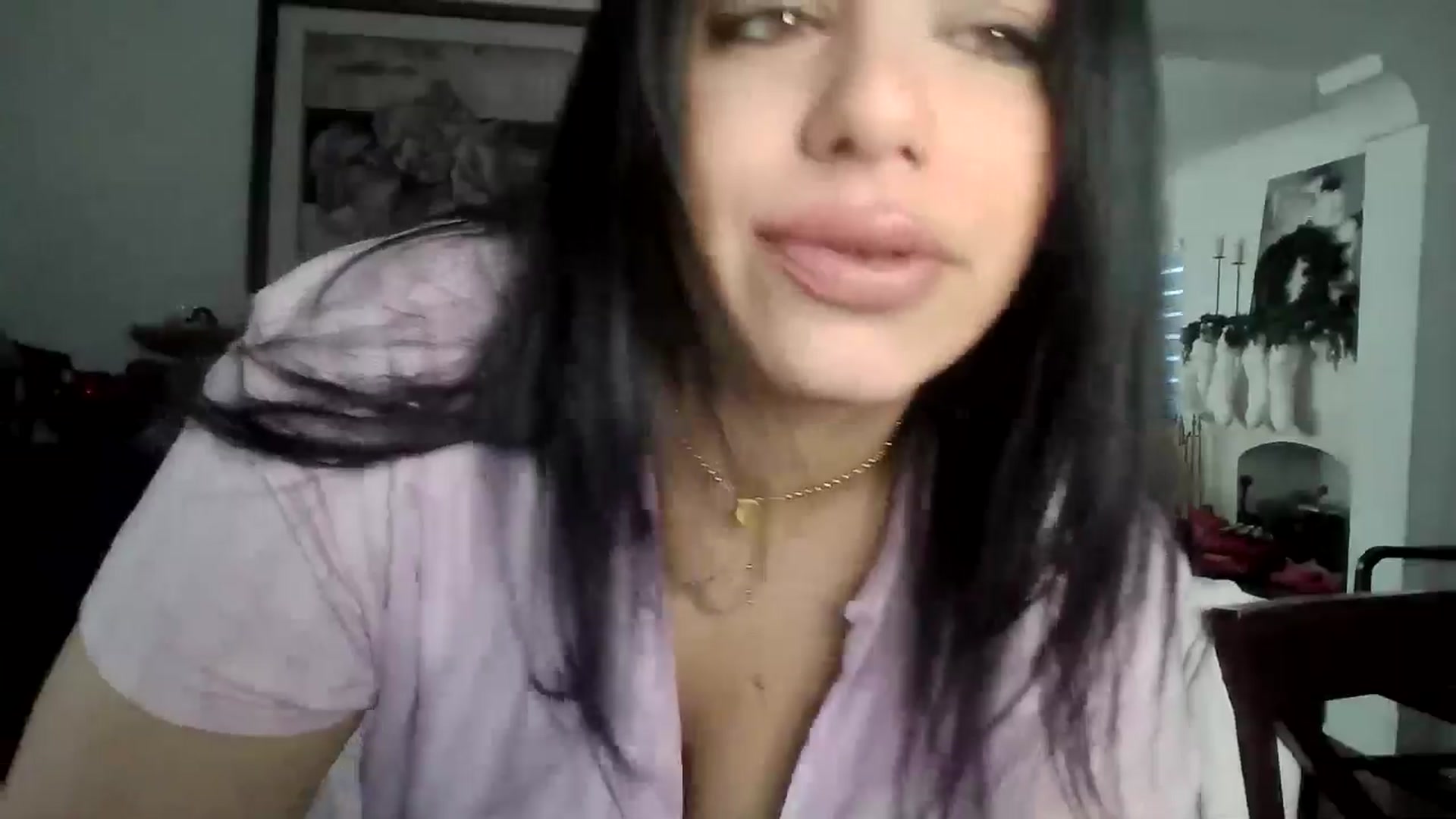 Gallery image thumbnail from Veravex's myfreecams stream on, 12/31/2025, 19:36 image 11 of 20