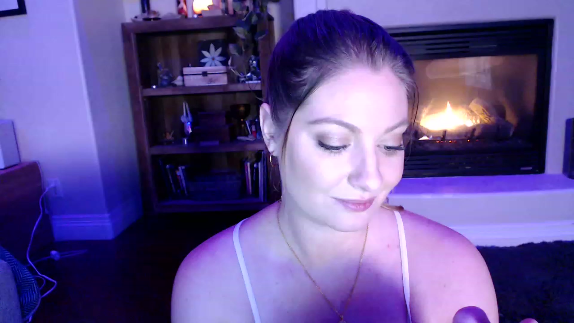 Gallery image thumbnail from VeronicaOMG's myfreecams stream on, 02/03/2023, 07:08 image 9 of 20