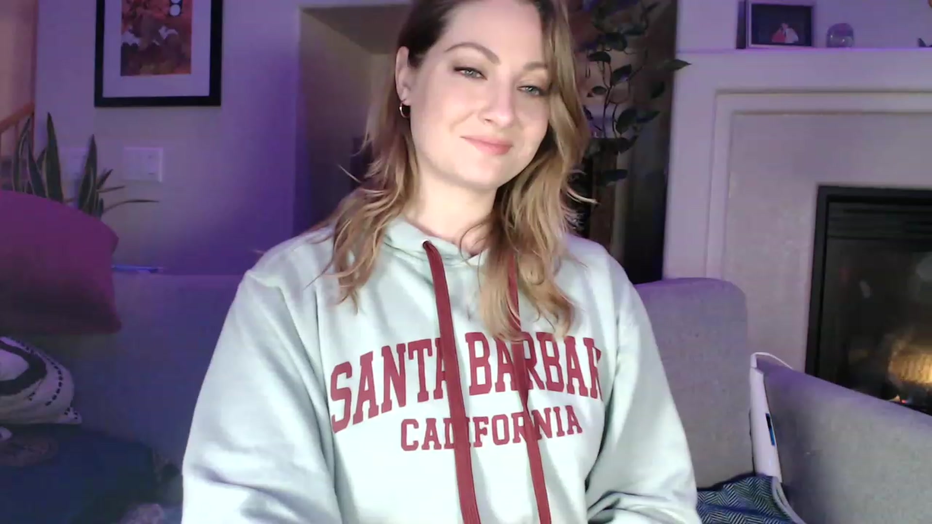 Gallery image thumbnail from VeronicaOMG's myfreecams stream on, 02/21/2023, 03:45 image 5 of 20