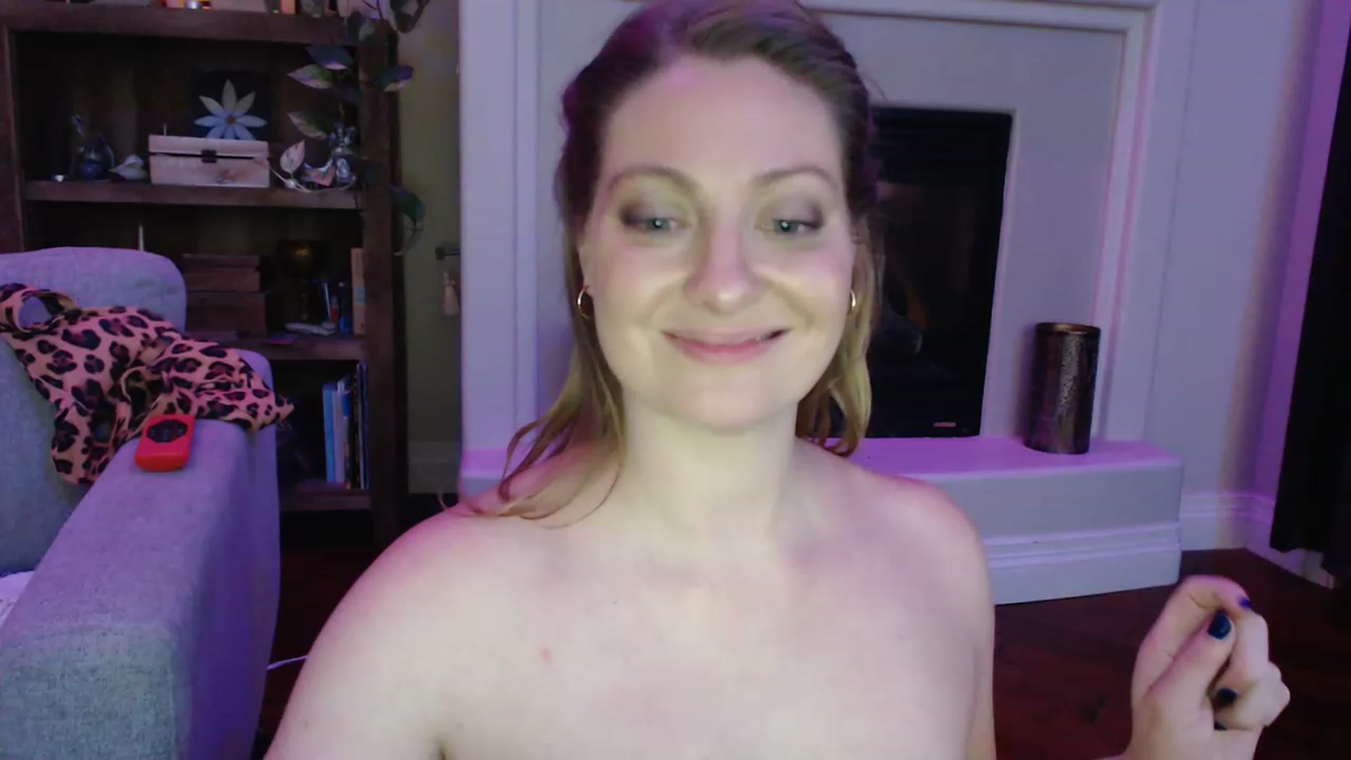 Gallery image thumbnail from VeronicaOMG's myfreecams stream on, 02/24/2023, 07:18 image 9 of 20