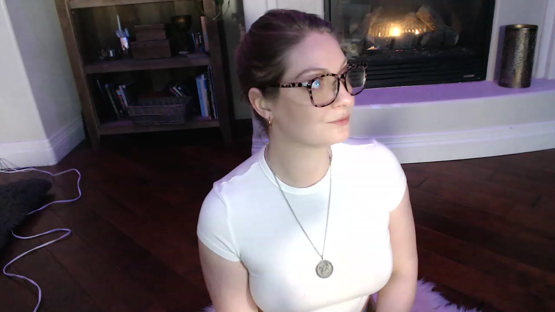 Gallery image thumbnail from VeronicaOMG's myfreecams stream on, 03/01/2023, 06:55 image 20 of 20