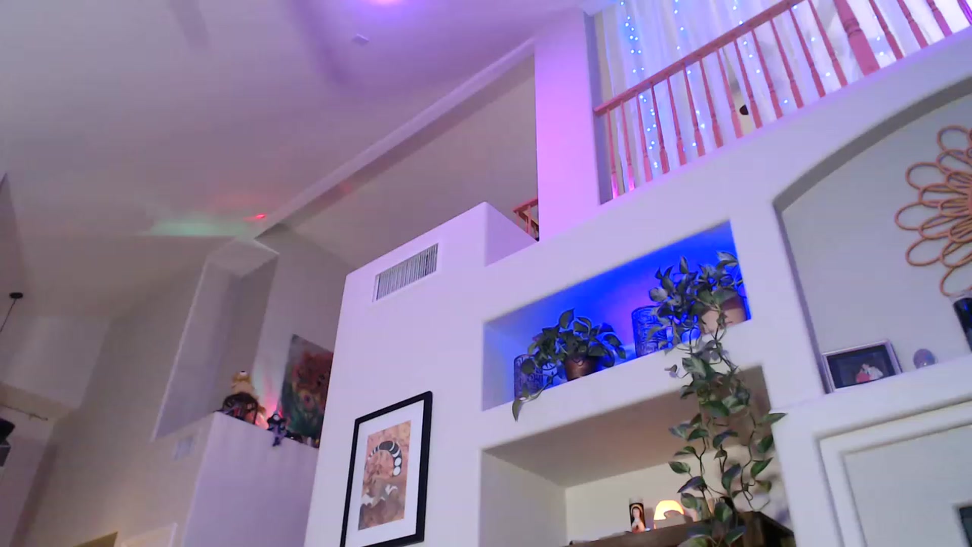 Gallery image thumbnail from VeronicaOMG's myfreecams stream on, 03/01/2023, 06:55 image 7 of 20