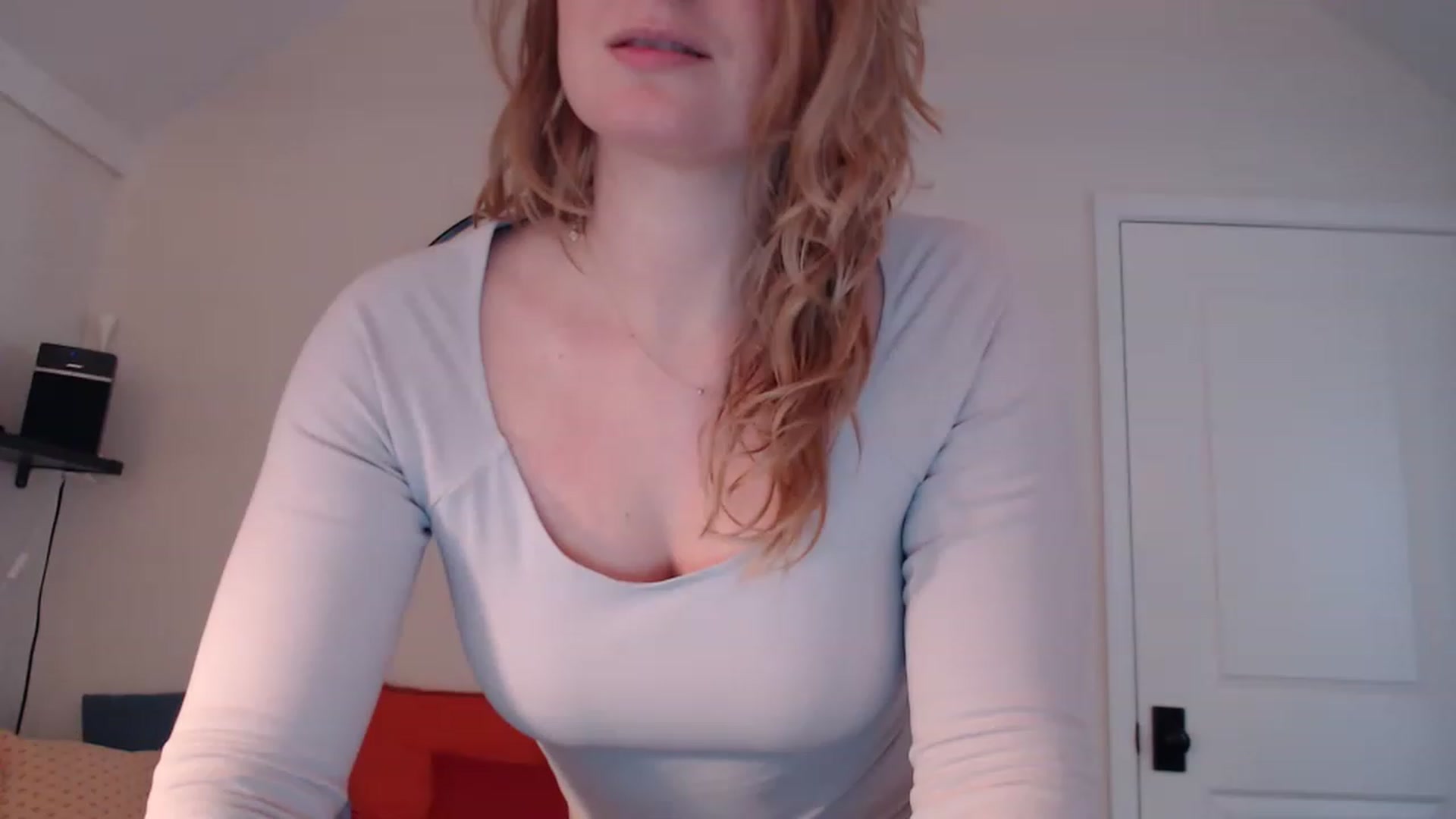Gallery image thumbnail from VeronicaOMG's myfreecams stream on, 03/11/2023, 21:57 image 1 of 20