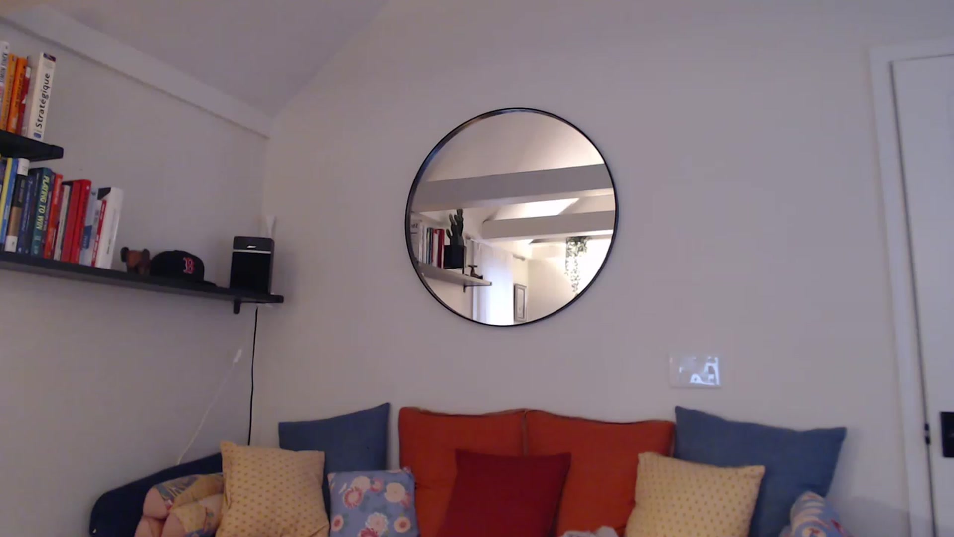 Gallery image thumbnail from VeronicaOMG's myfreecams stream on, 03/11/2023, 21:57 image 17 of 20