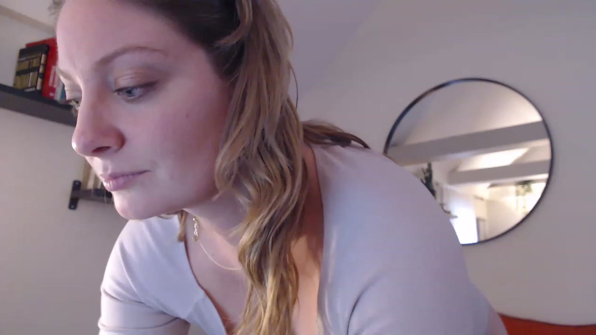 Gallery image thumbnail from VeronicaOMG's myfreecams stream on, 03/11/2023, 21:57 image 2 of 20