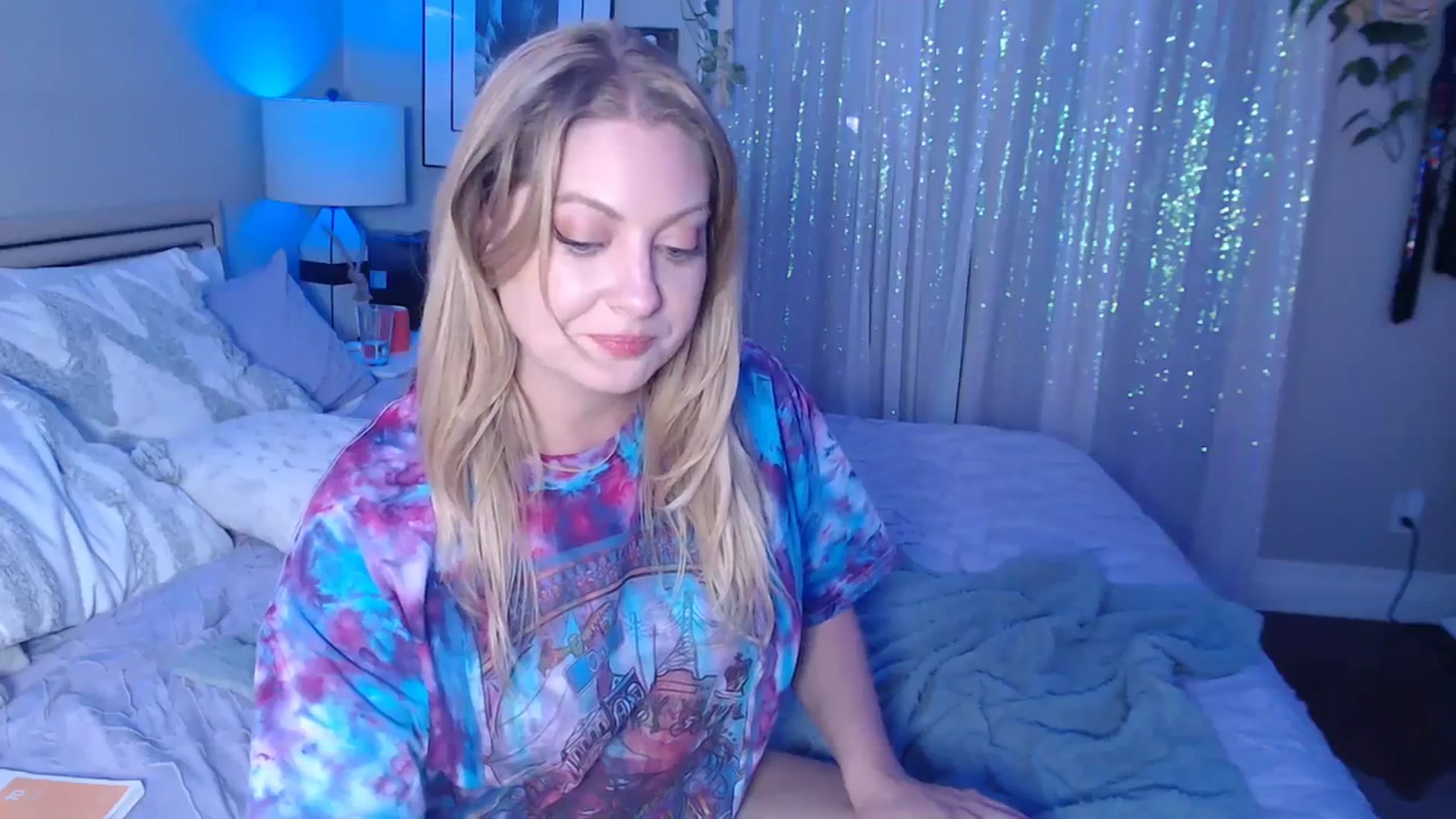 Gallery image thumbnail from VeronicaOMG's myfreecams stream on, 11/29/2023, 04:10 image 20 of 20