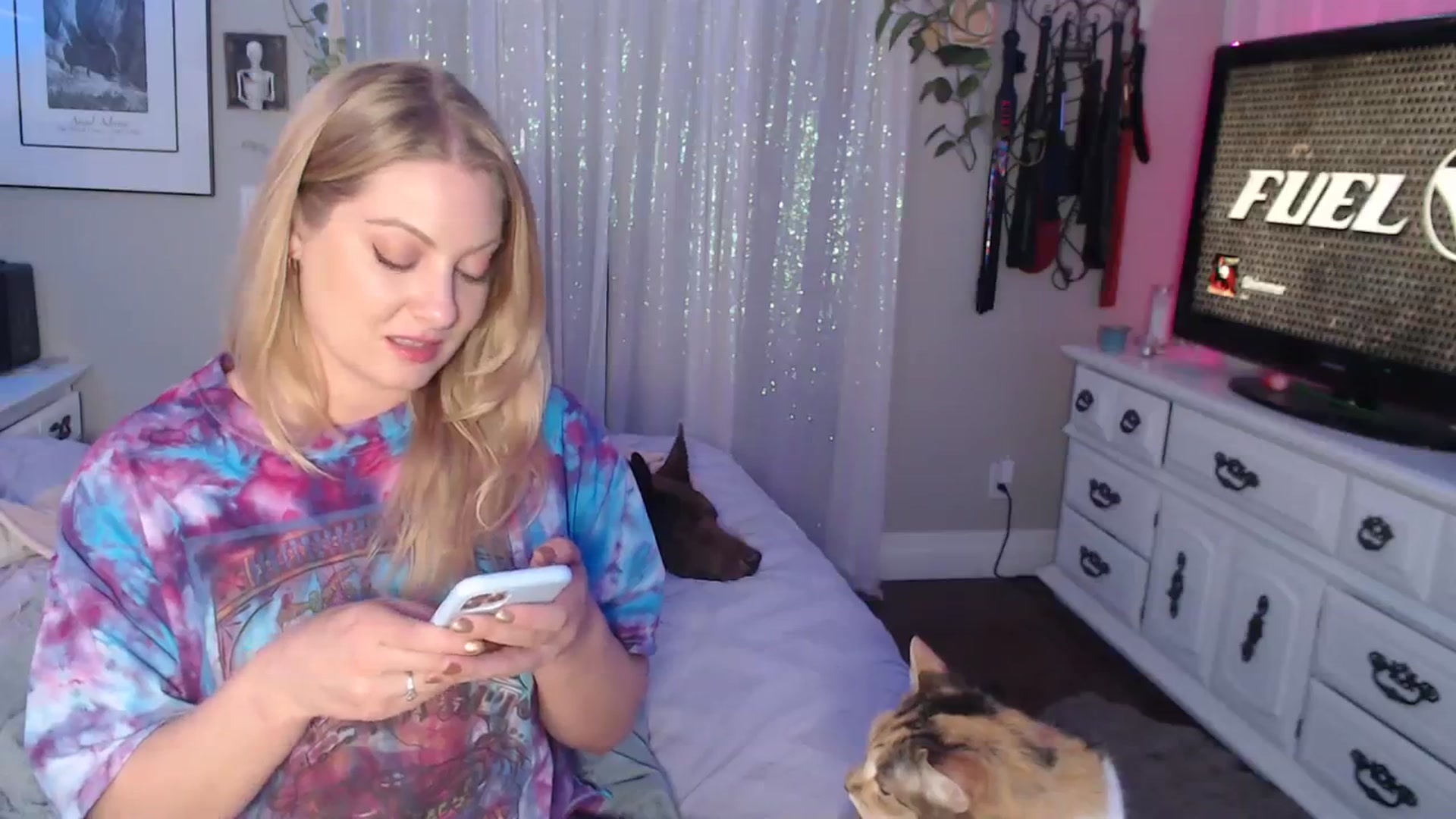 Gallery image thumbnail from VeronicaOMG's myfreecams stream on, 11/29/2023, 04:10 image 5 of 20