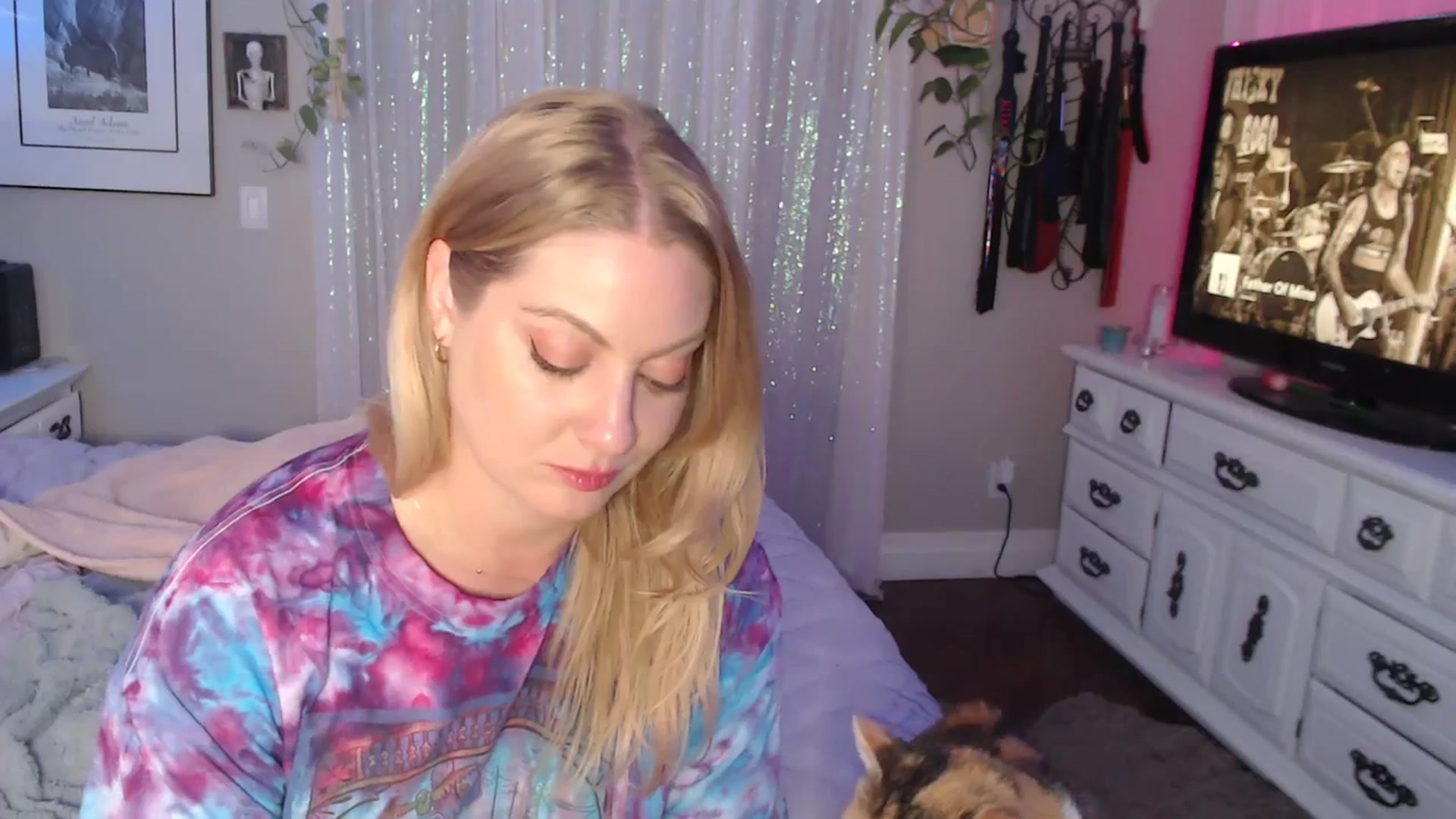 Gallery image thumbnail from VeronicaOMG's myfreecams stream on, 11/29/2023, 04:10 image 3 of 20