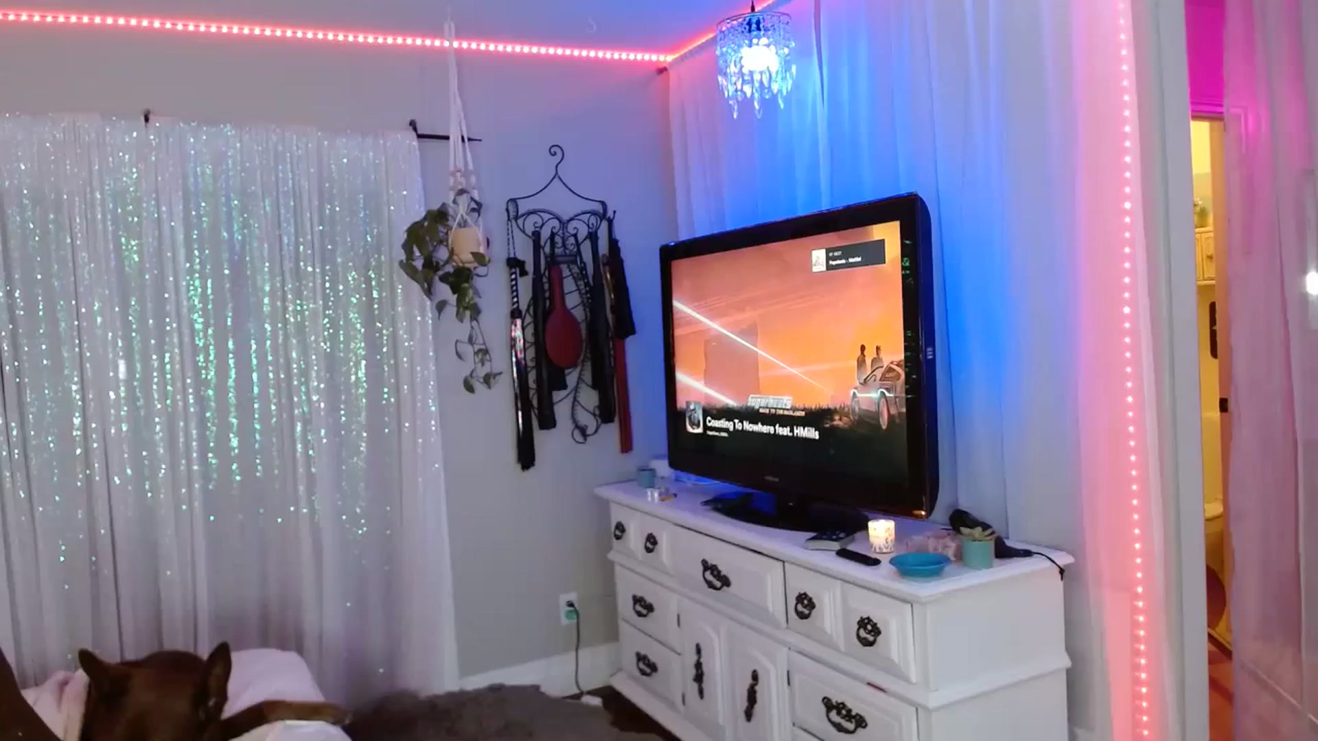 Gallery image thumbnail from VeronicaOMG's myfreecams stream on, 12/29/2023, 07:26 image 1 of 20