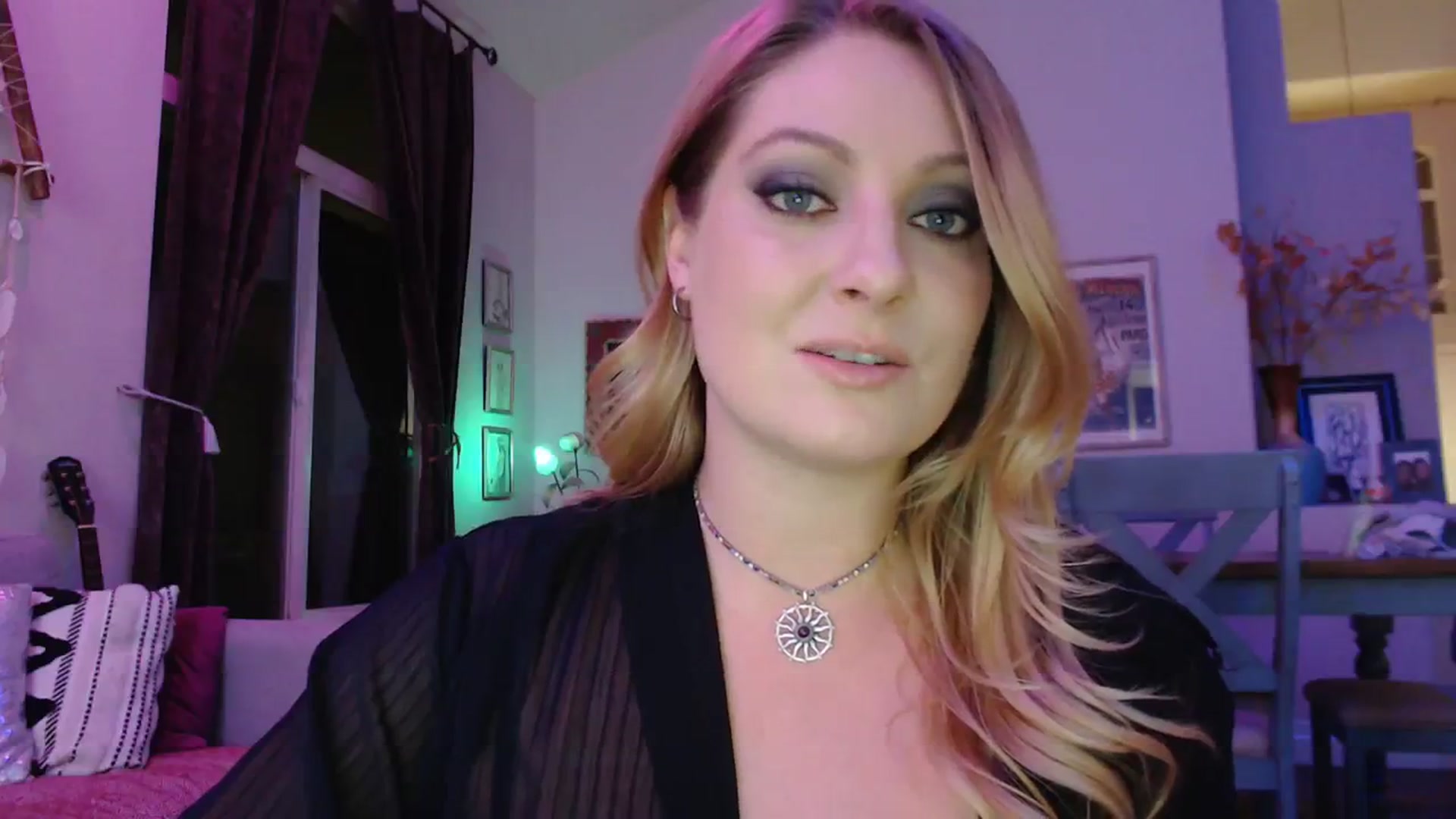 Gallery image thumbnail from VeronicaOMG's myfreecams stream on, 01/22/2024, 05:06 image 4 of 20
