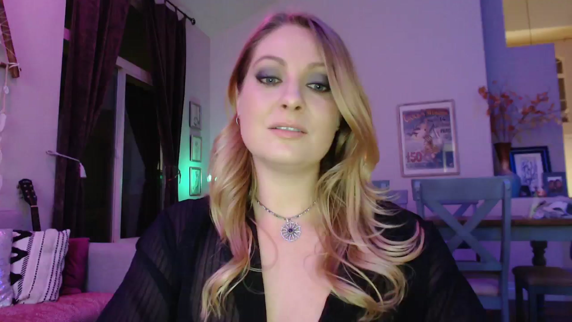 Gallery image thumbnail from VeronicaOMG's myfreecams stream on, 01/22/2024, 05:06 image 3 of 20