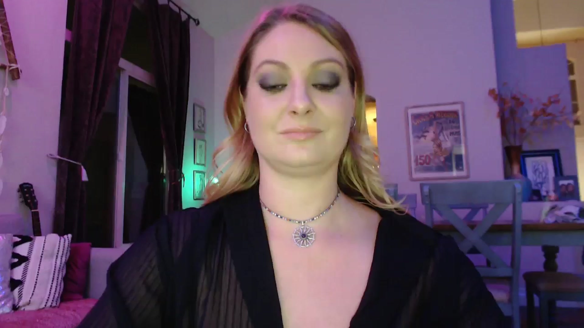 Gallery image thumbnail from VeronicaOMG's myfreecams stream on, 01/22/2024, 05:06 image 7 of 20