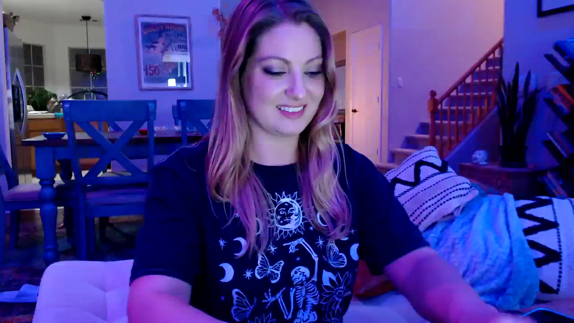 Gallery image thumbnail from VeronicaOMG's myfreecams stream on, 02/07/2024, 03:56 image 12 of 20