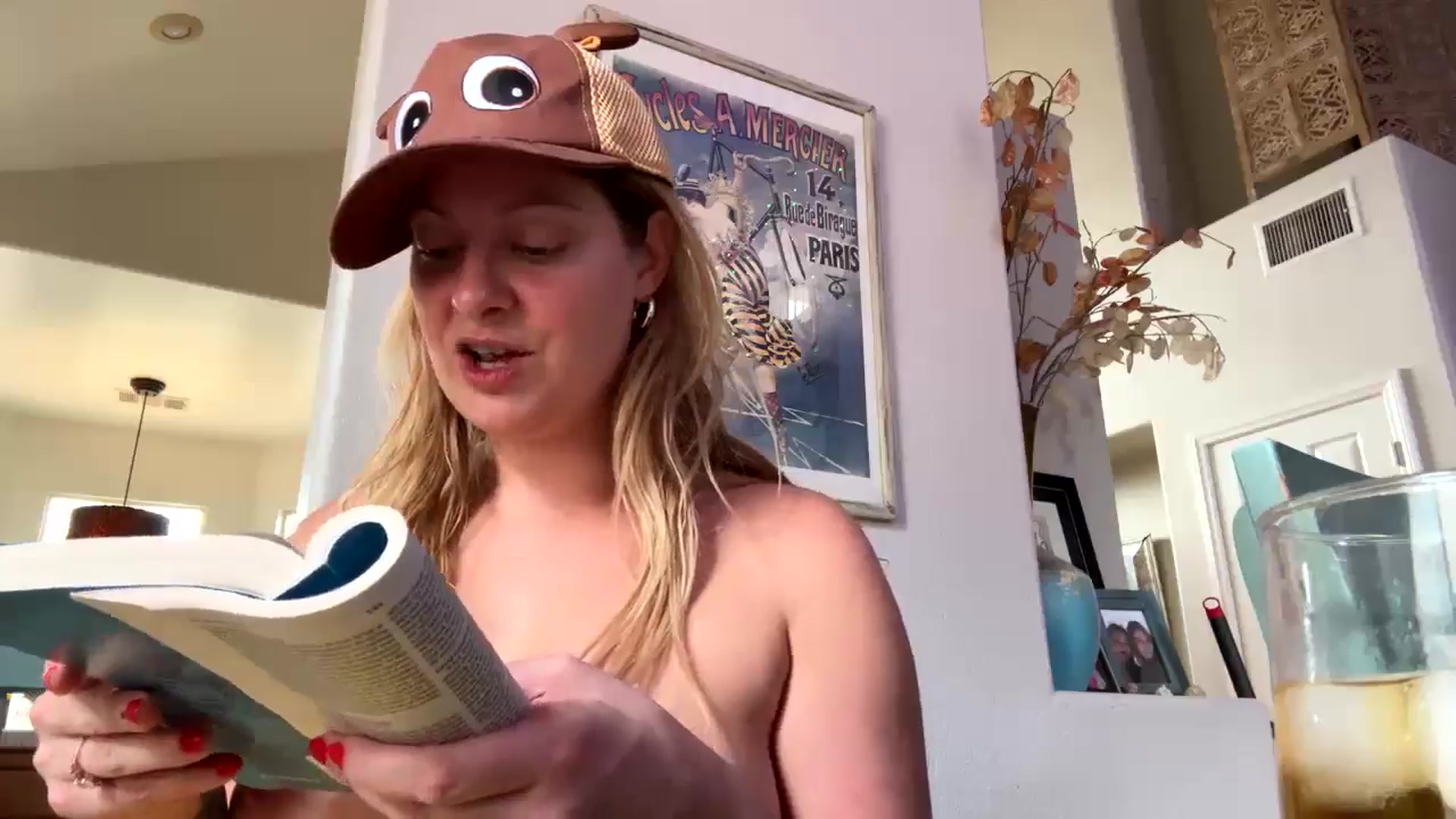 Gallery image thumbnail from VeronicaOMG's myfreecams stream on, 07/14/2024, 19:43 image 18 of 20