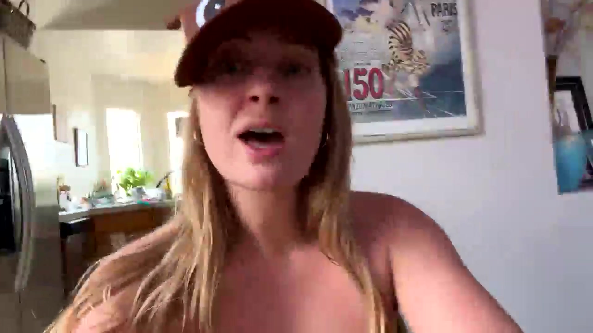 Gallery image thumbnail from VeronicaOMG's myfreecams stream on, 07/14/2024, 19:43 image 7 of 20