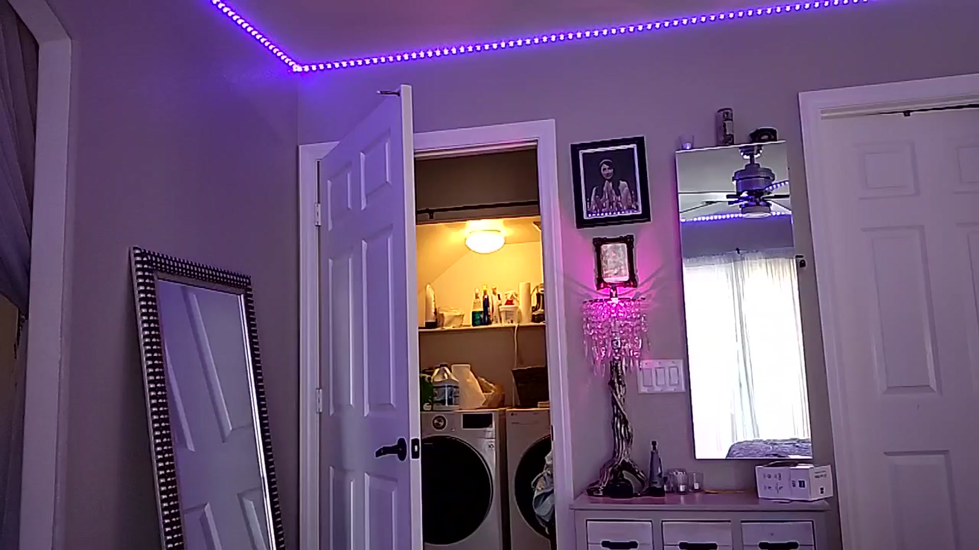 Gallery image thumbnail from VeronicaOMG's myfreecams stream on, 07/17/2024, 20:19 image 16 of 20