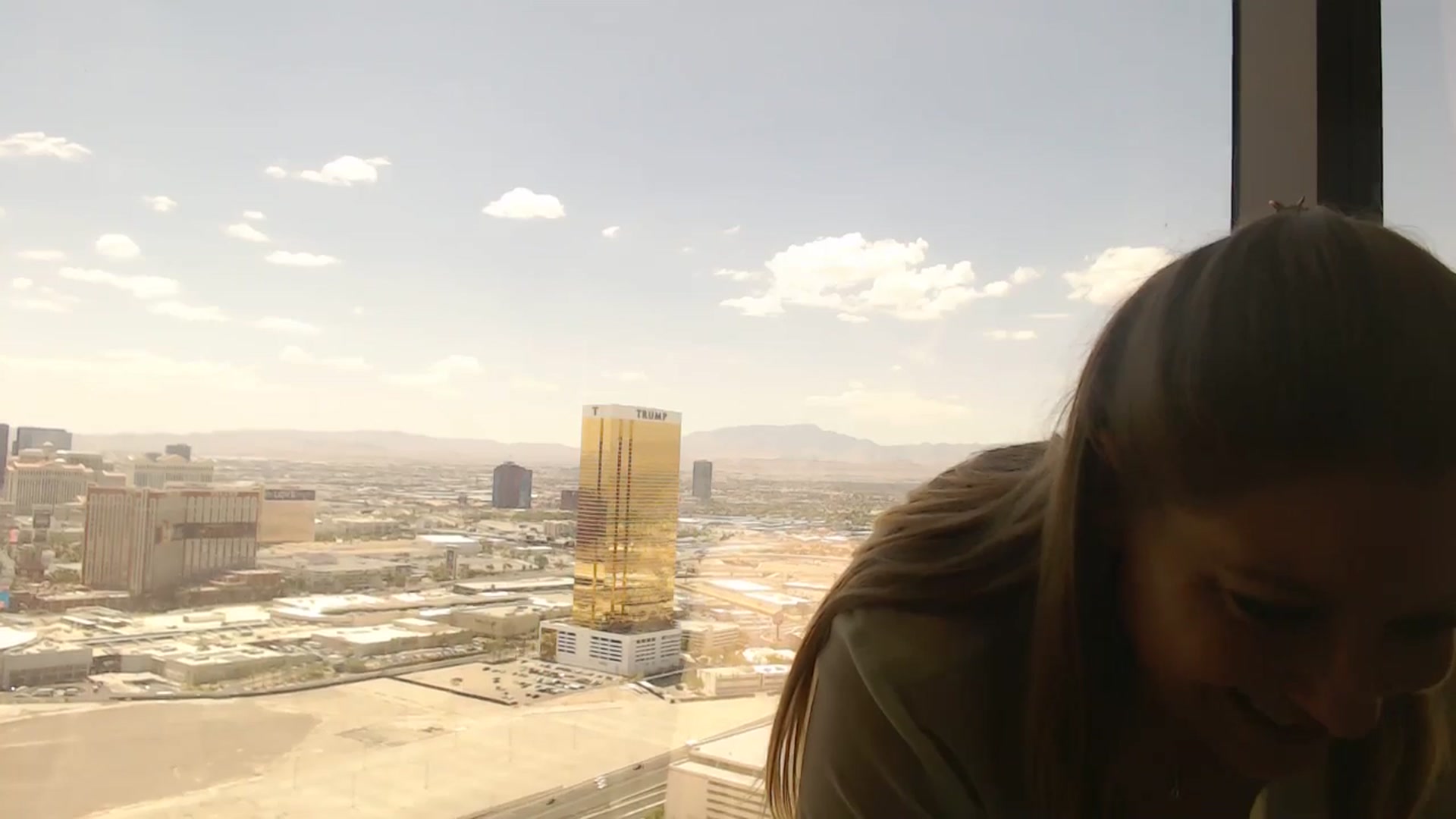 Gallery image thumbnail from VeronicaOMG's myfreecams stream on, 08/05/2024, 20:52 image 11 of 20