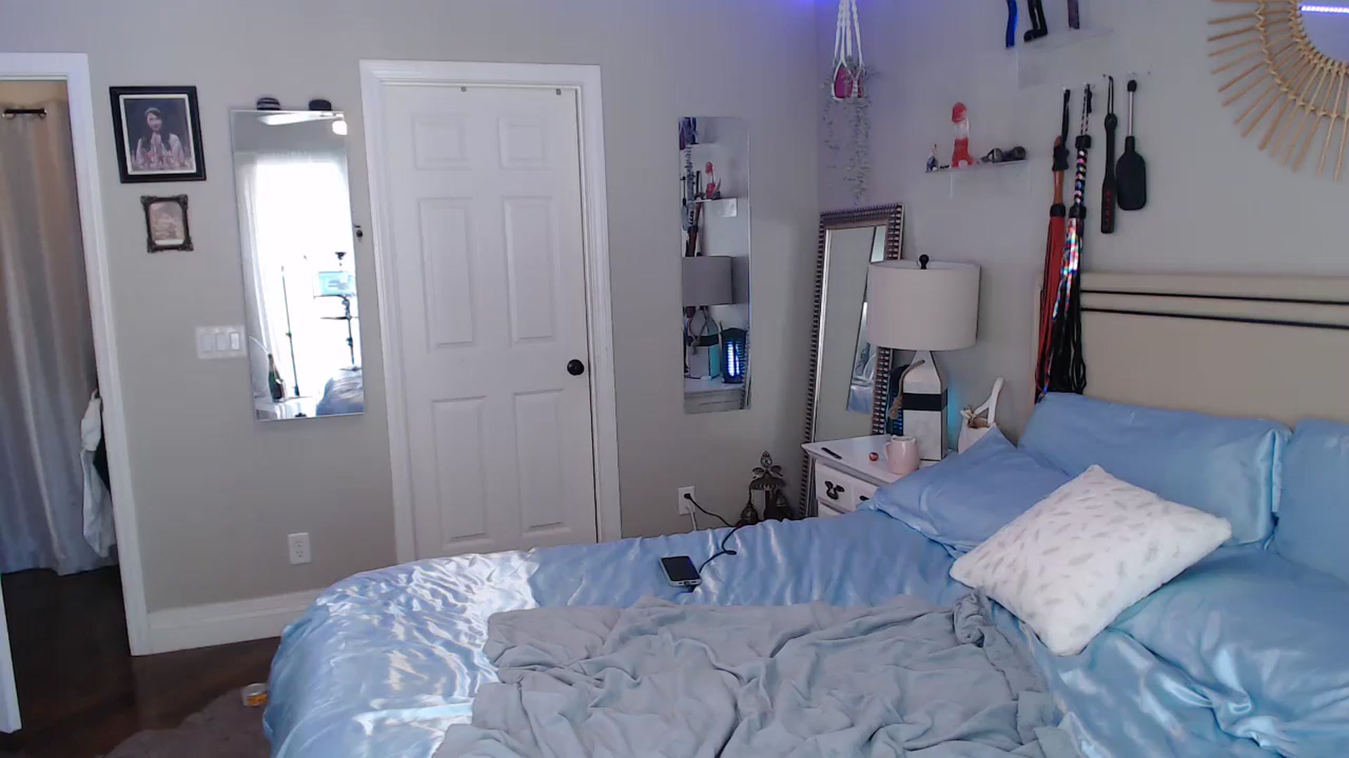 Gallery image thumbnail from VeronicaOMG's myfreecams stream on, 08/16/2024, 21:53 image 20 of 20
