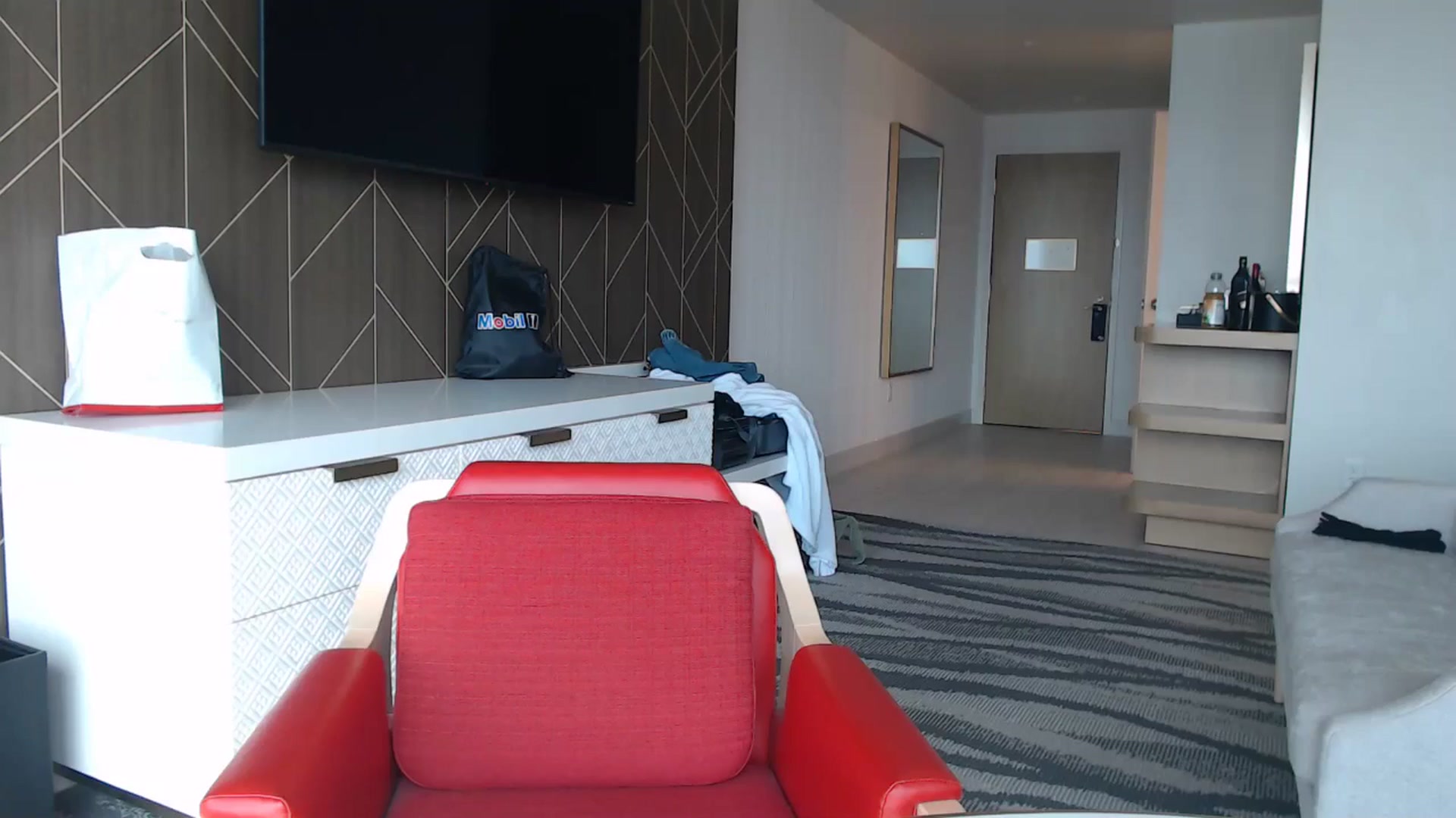 Gallery image thumbnail from VeronicaOMG's myfreecams stream on, 11/05/2024, 20:44 image 11 of 20