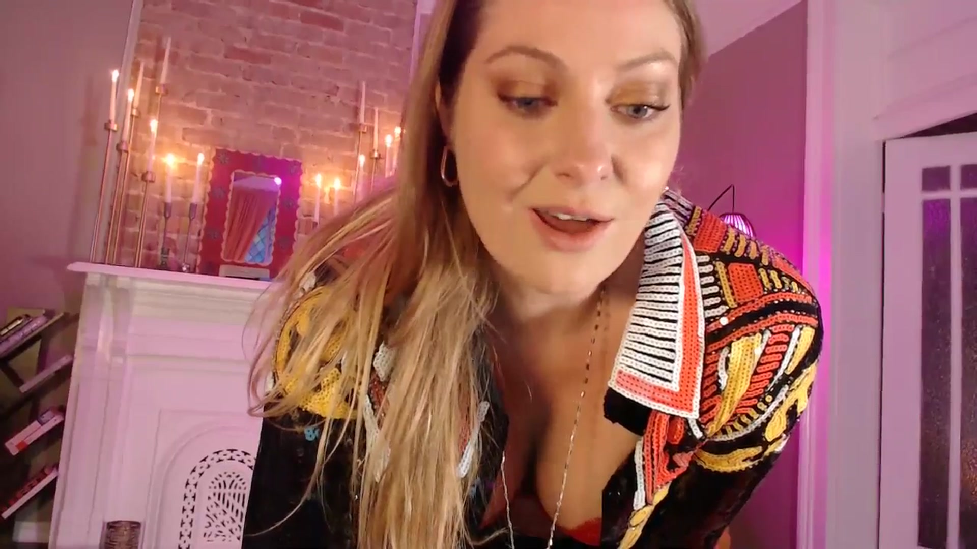Gallery image thumbnail from VeronicaOMG's myfreecams stream on, 01/14/2025, 23:29 image 7 of 20