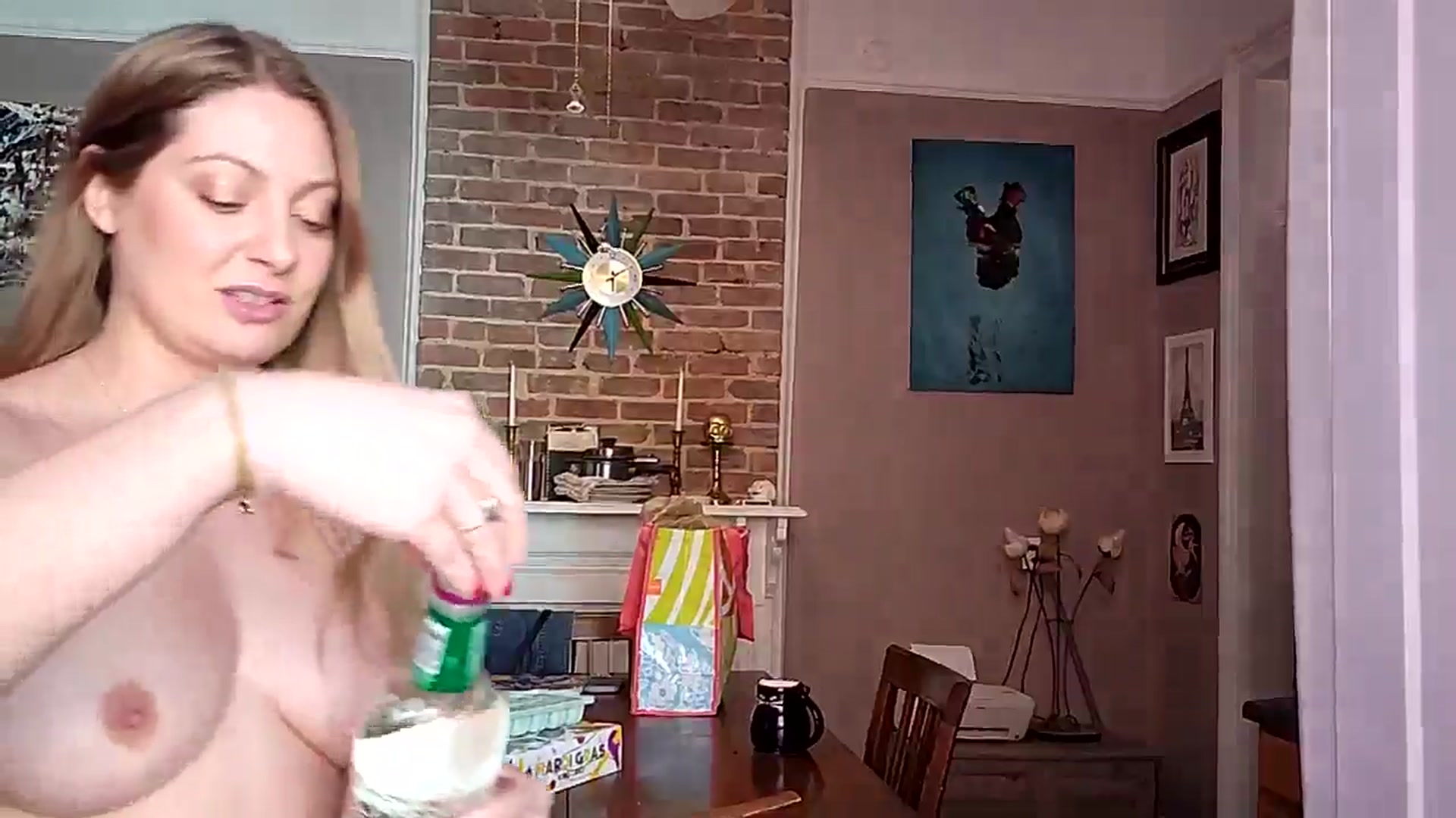 Gallery image thumbnail from VeronicaOMG's myfreecams stream on, 02/21/2025, 17:44 image 13 of 20