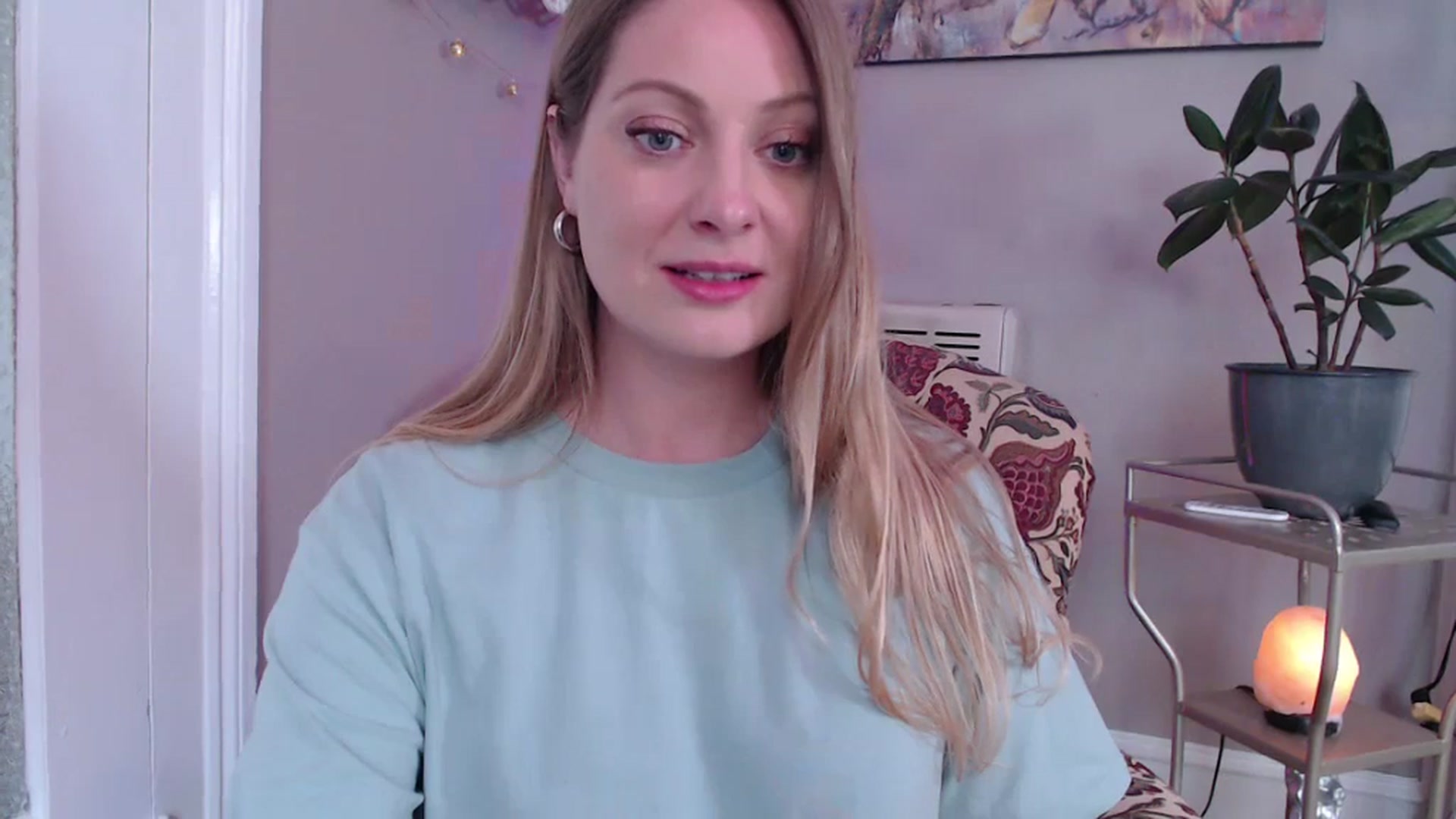 Gallery image thumbnail from VeronicaOMG's myfreecams stream on, 03/08/2025, 16:49 image 2 of 20