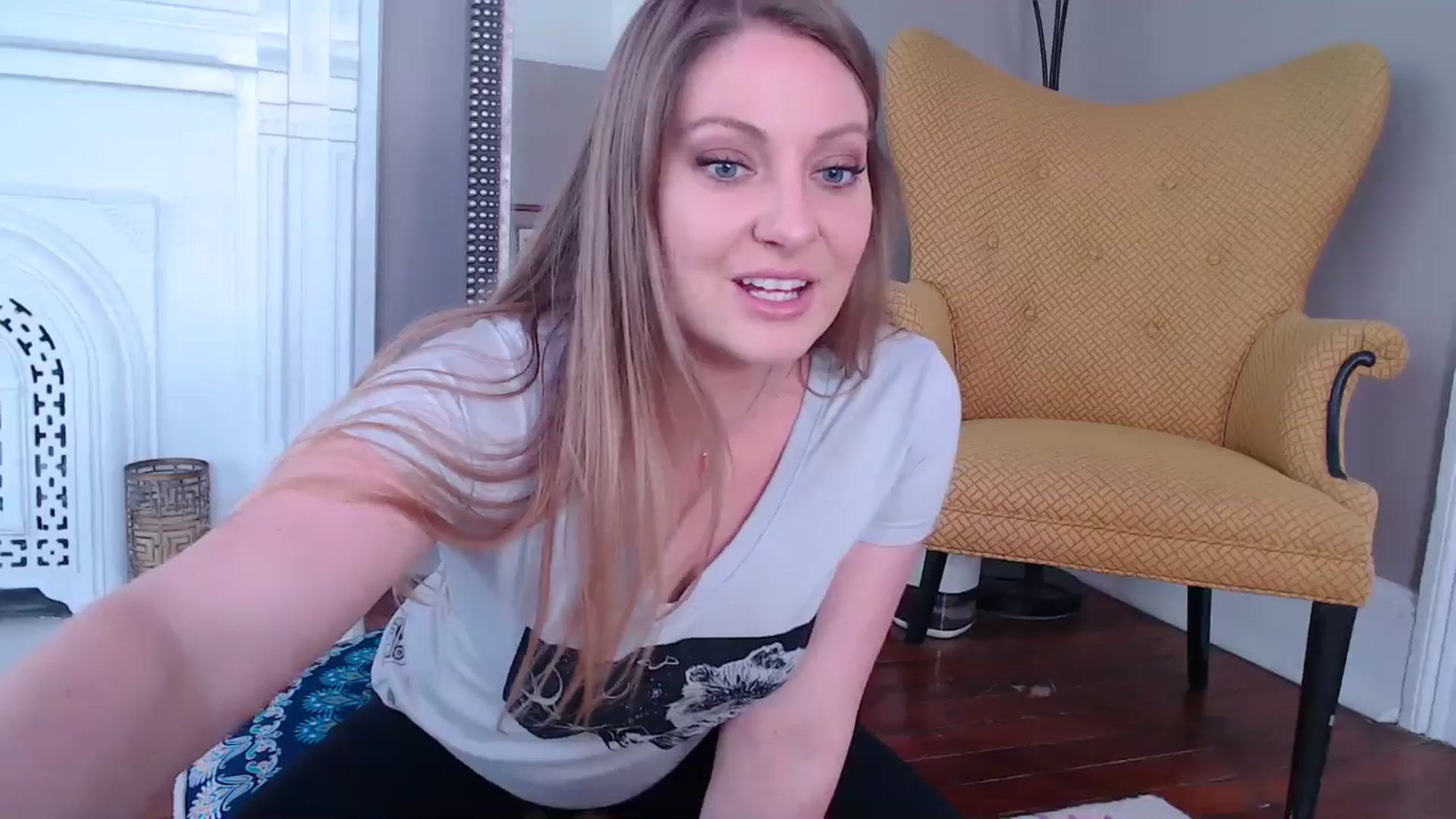 Gallery image thumbnail from VeronicaOMG's myfreecams stream on, 03/27/2025, 17:24 image 2 of 20