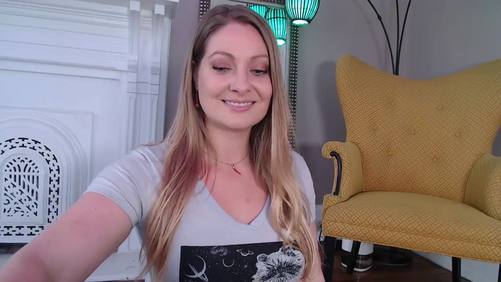 Gallery image thumbnail from VeronicaOMG's myfreecams stream on, 03/27/2025, 18:20 image 17 of 20